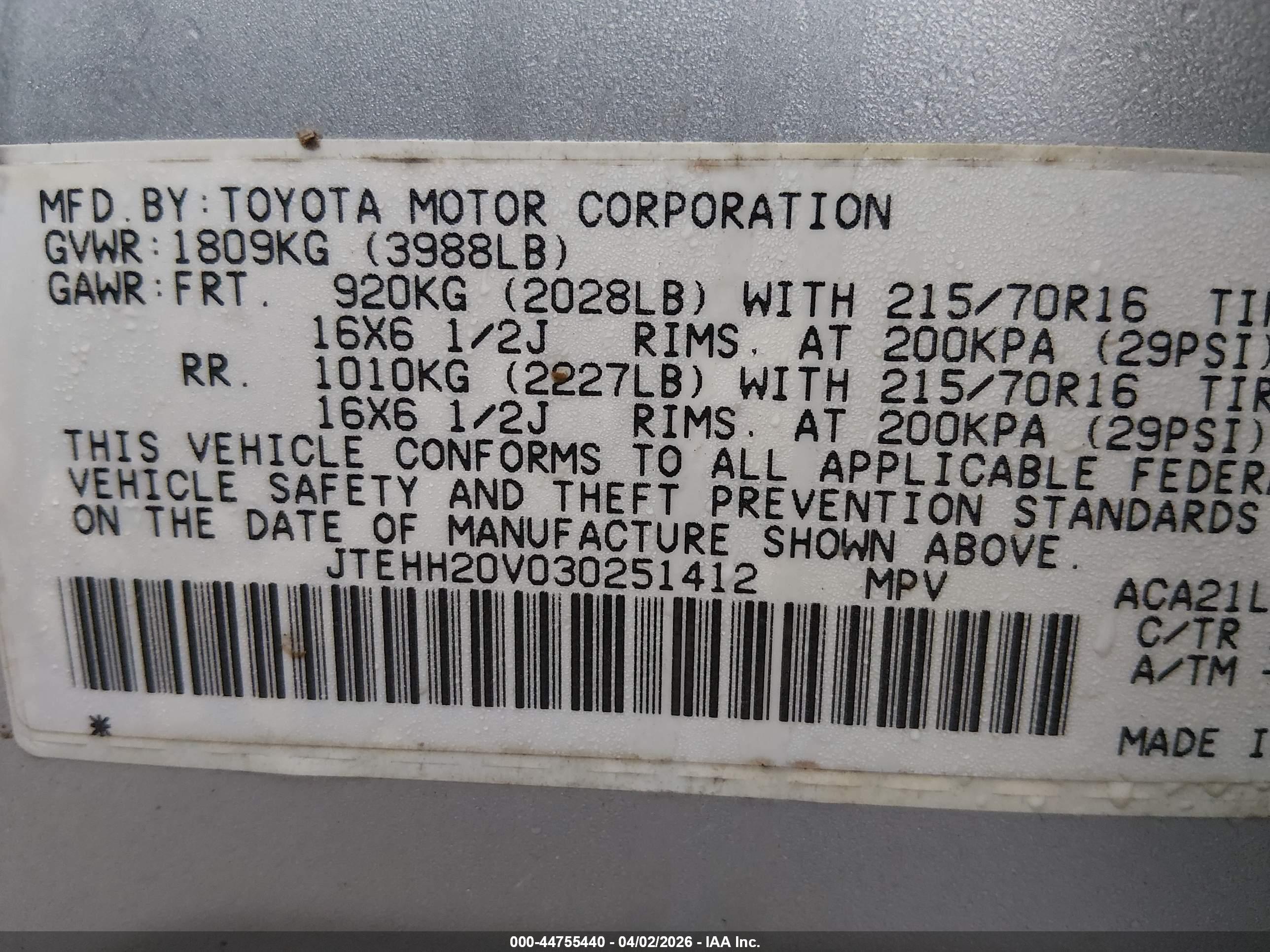 TOYOTA RAV4 image 9