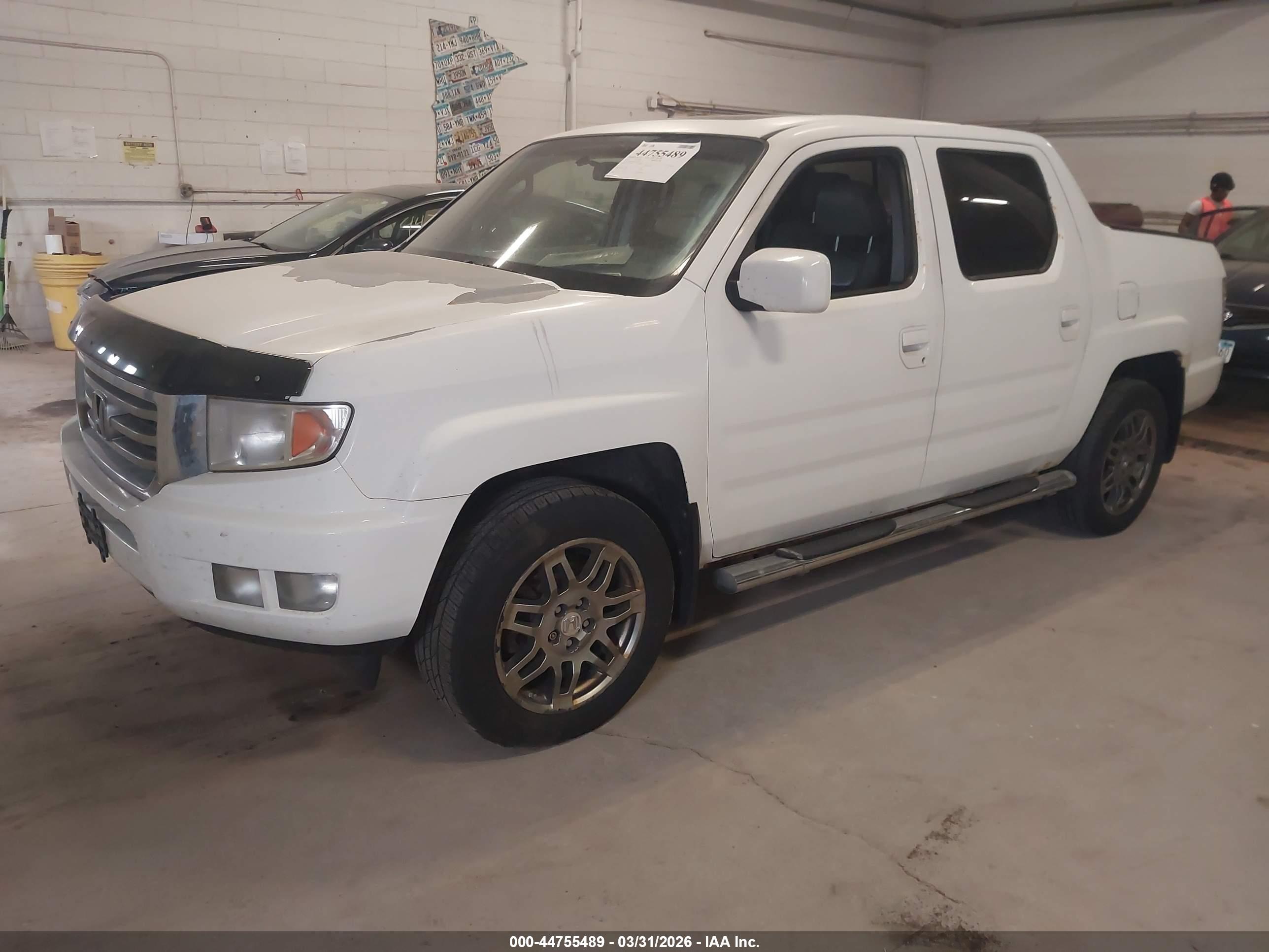 HONDA RIDGELINE image 2