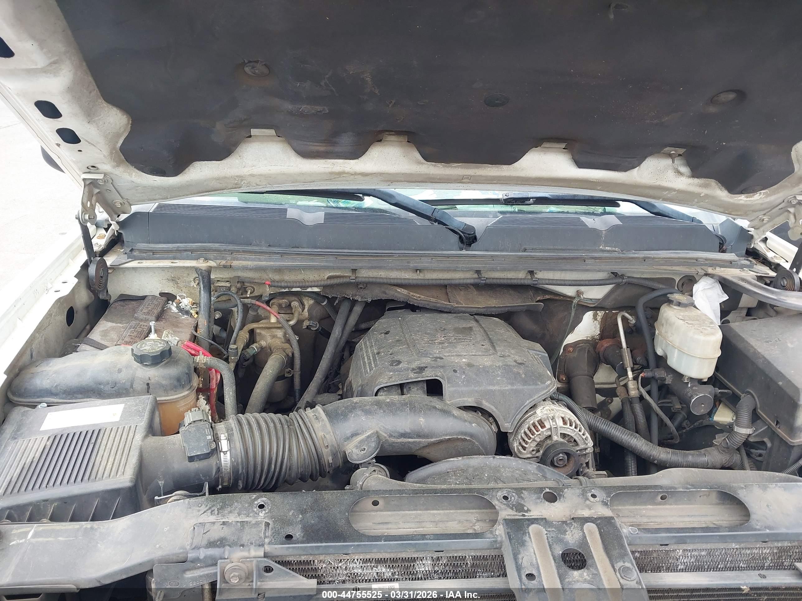 CHEVROLET SILVERADO image 10