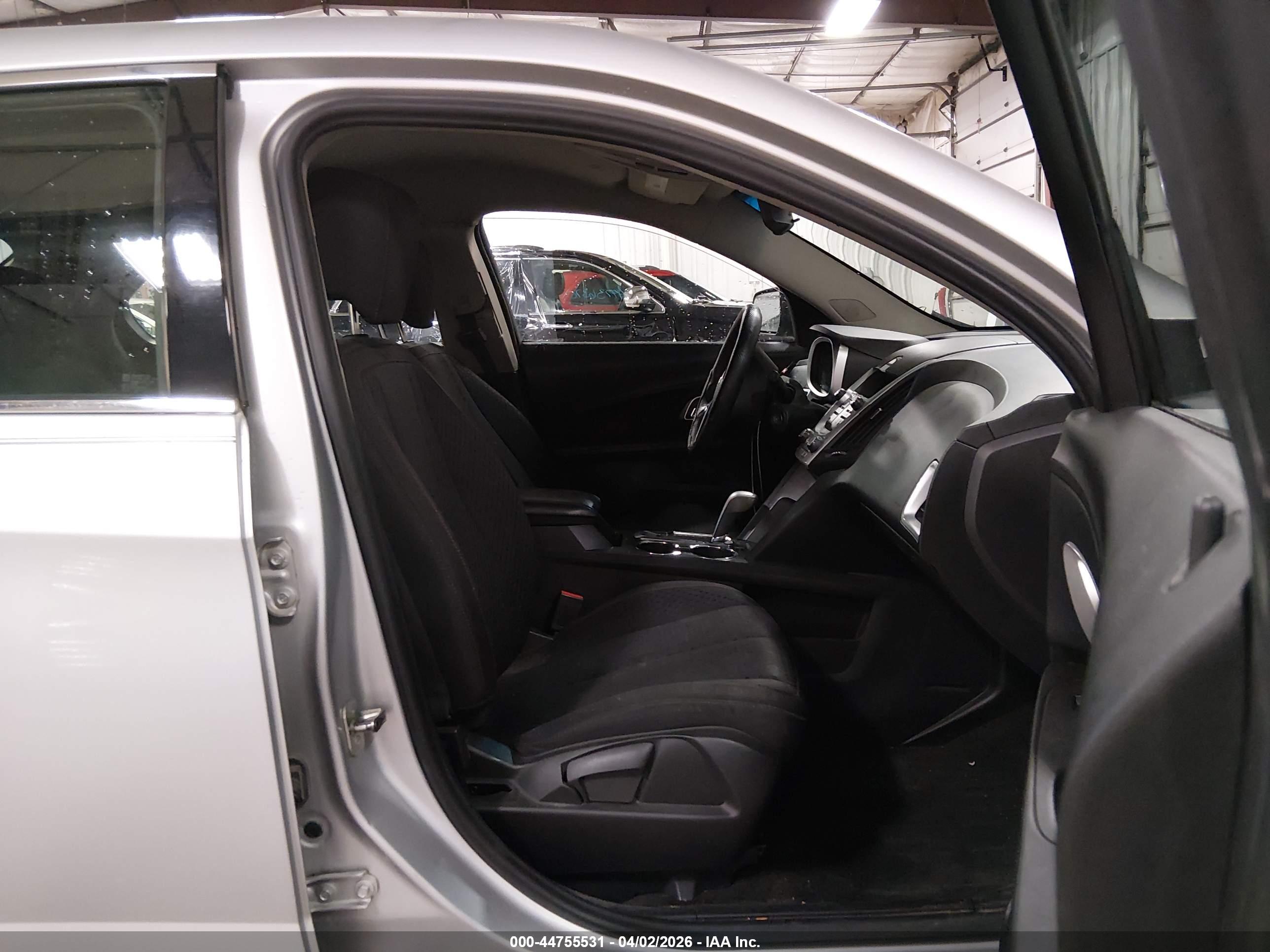 CHEVROLET EQUINOX image 5