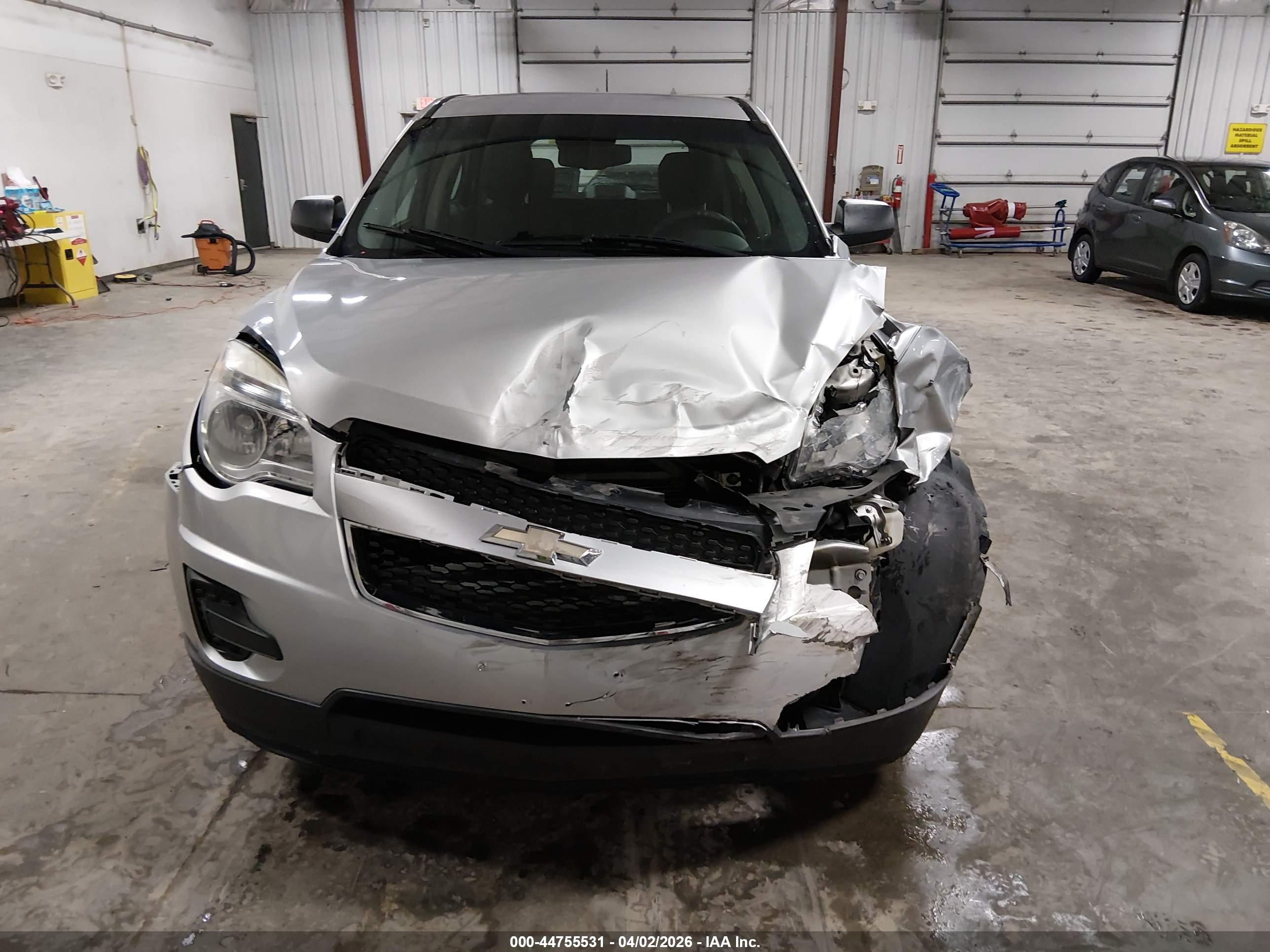 CHEVROLET EQUINOX image 6
