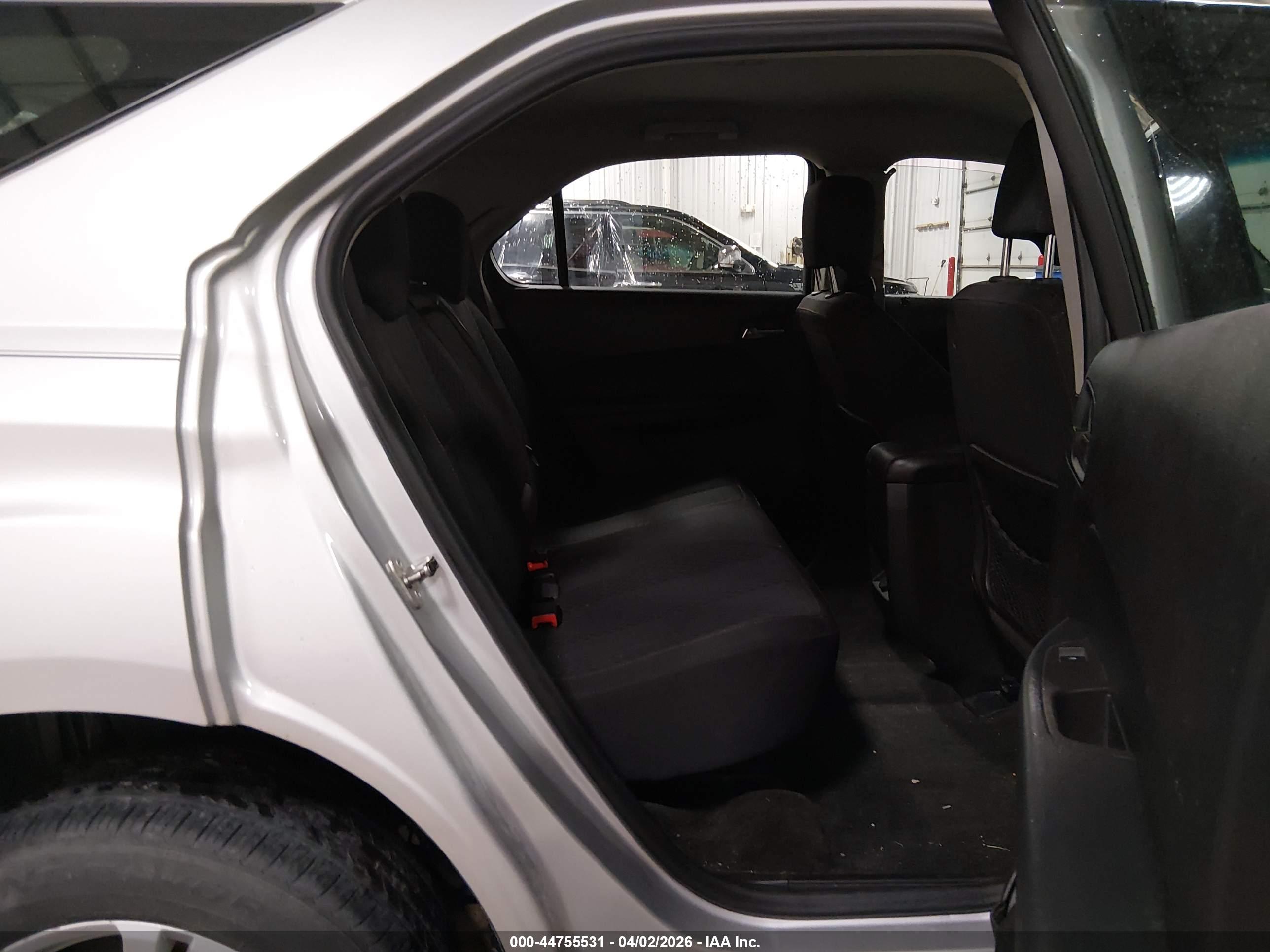 CHEVROLET EQUINOX image 8