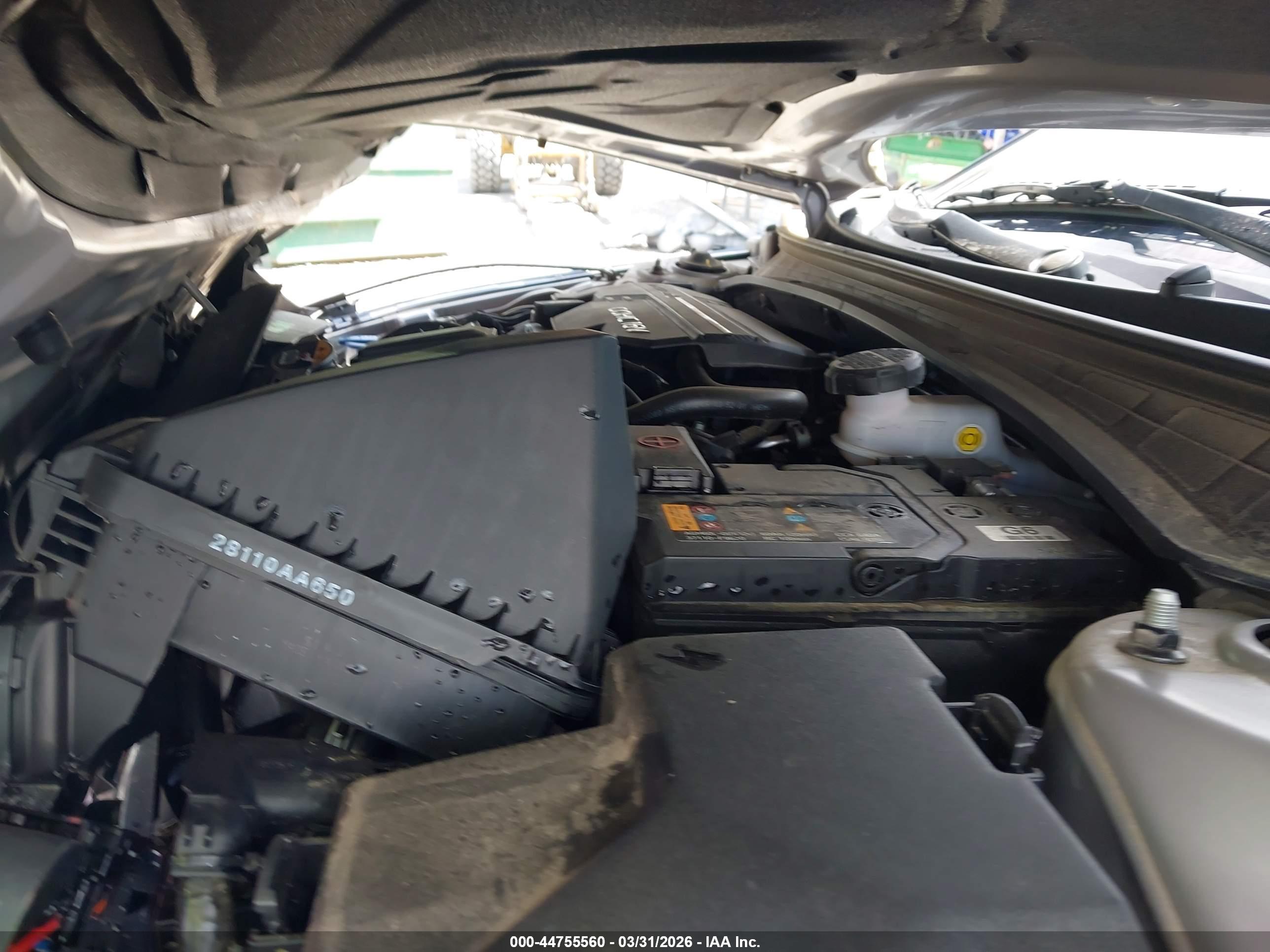 HYUNDAI ELANTRA image 10