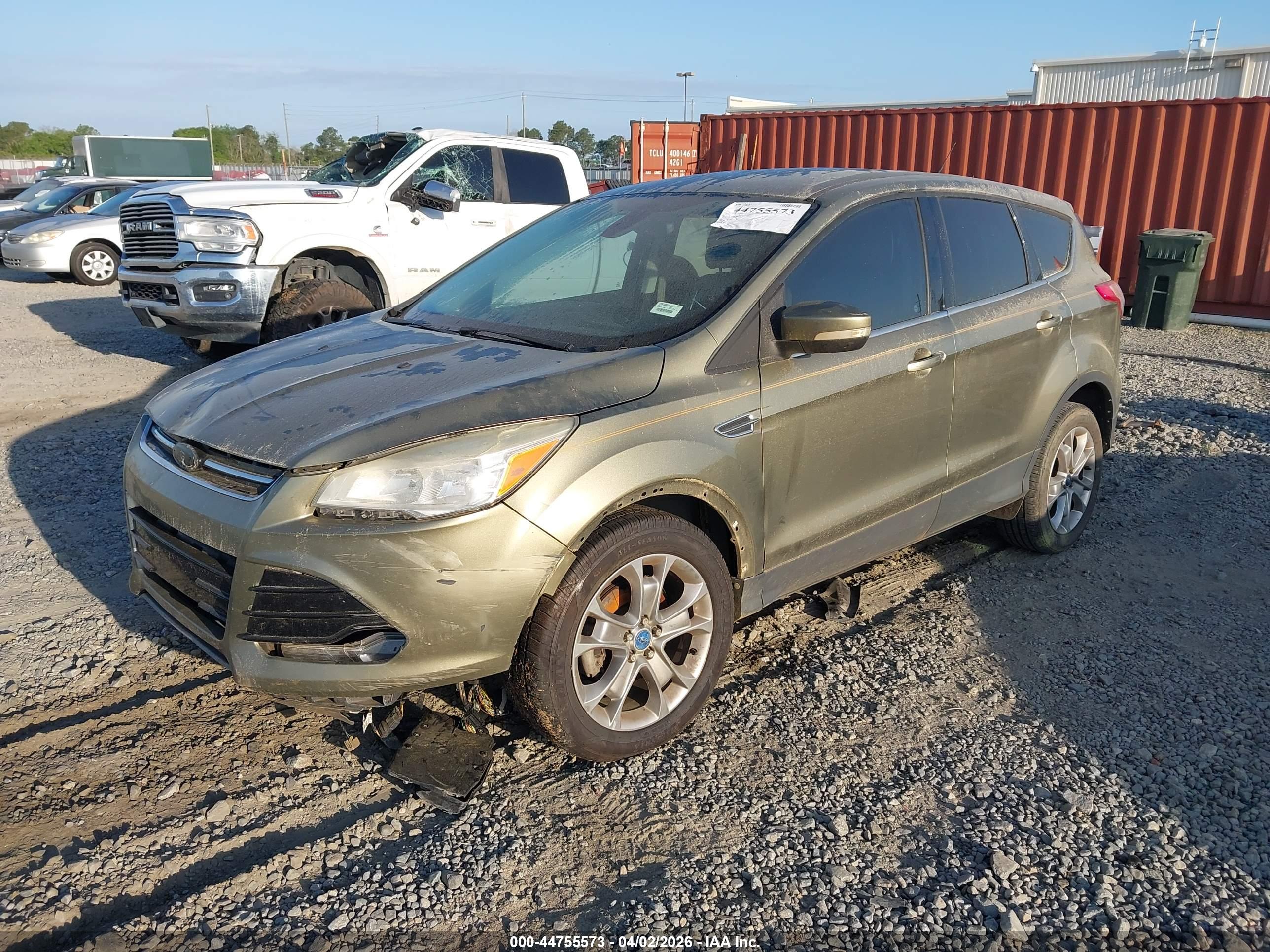 FORD ESCAPE image 2
