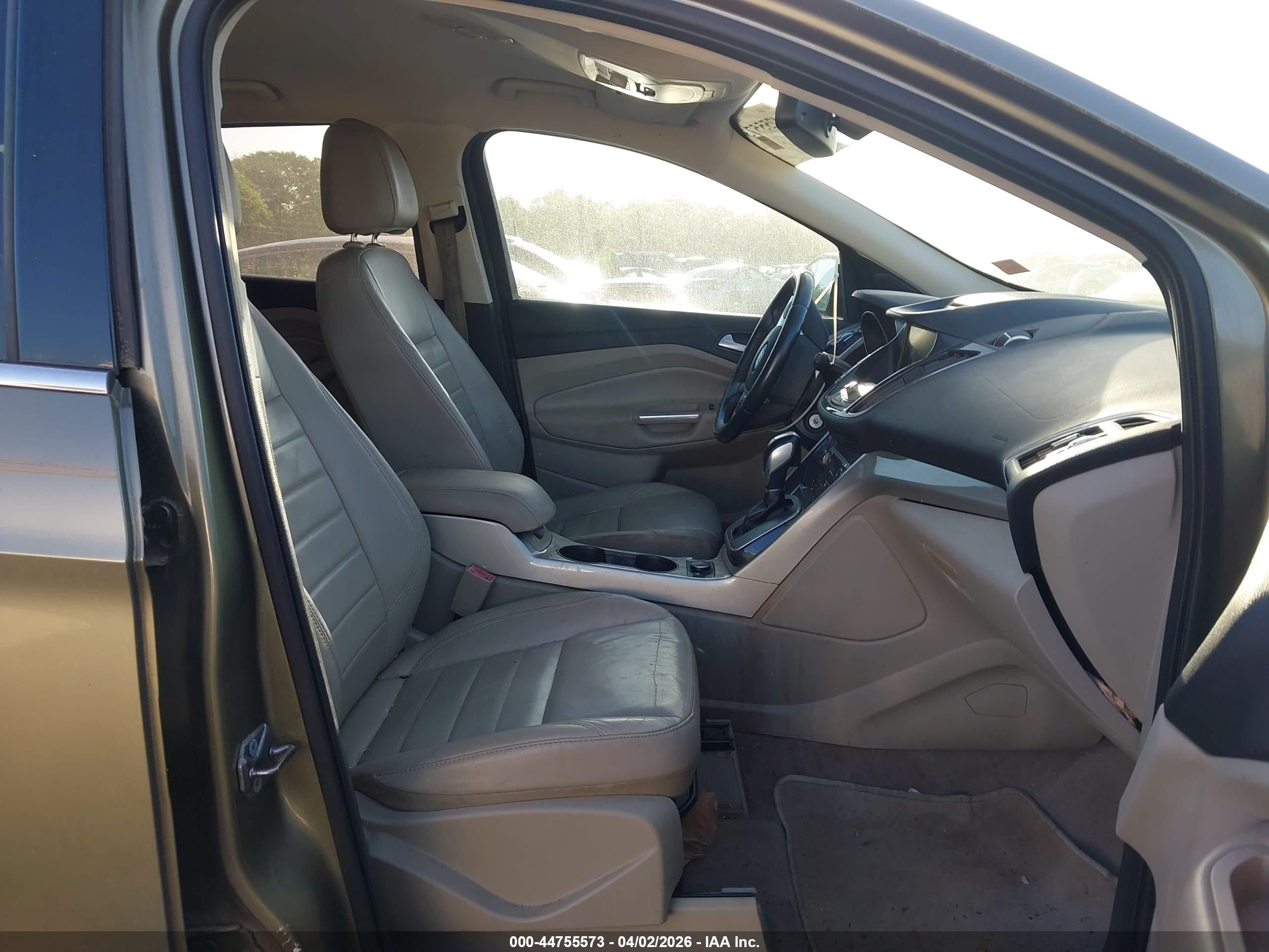 FORD ESCAPE image 5