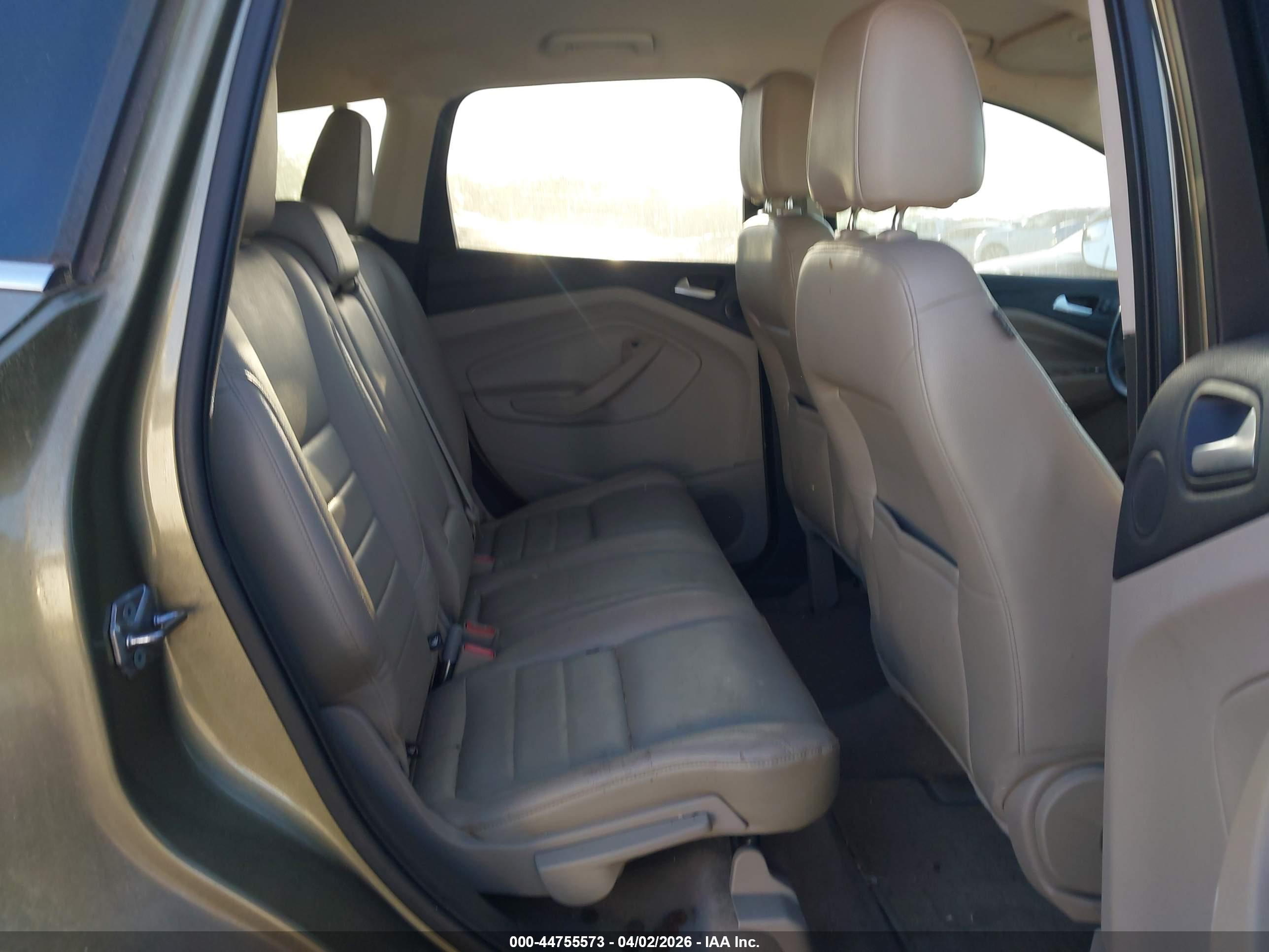 FORD ESCAPE image 8
