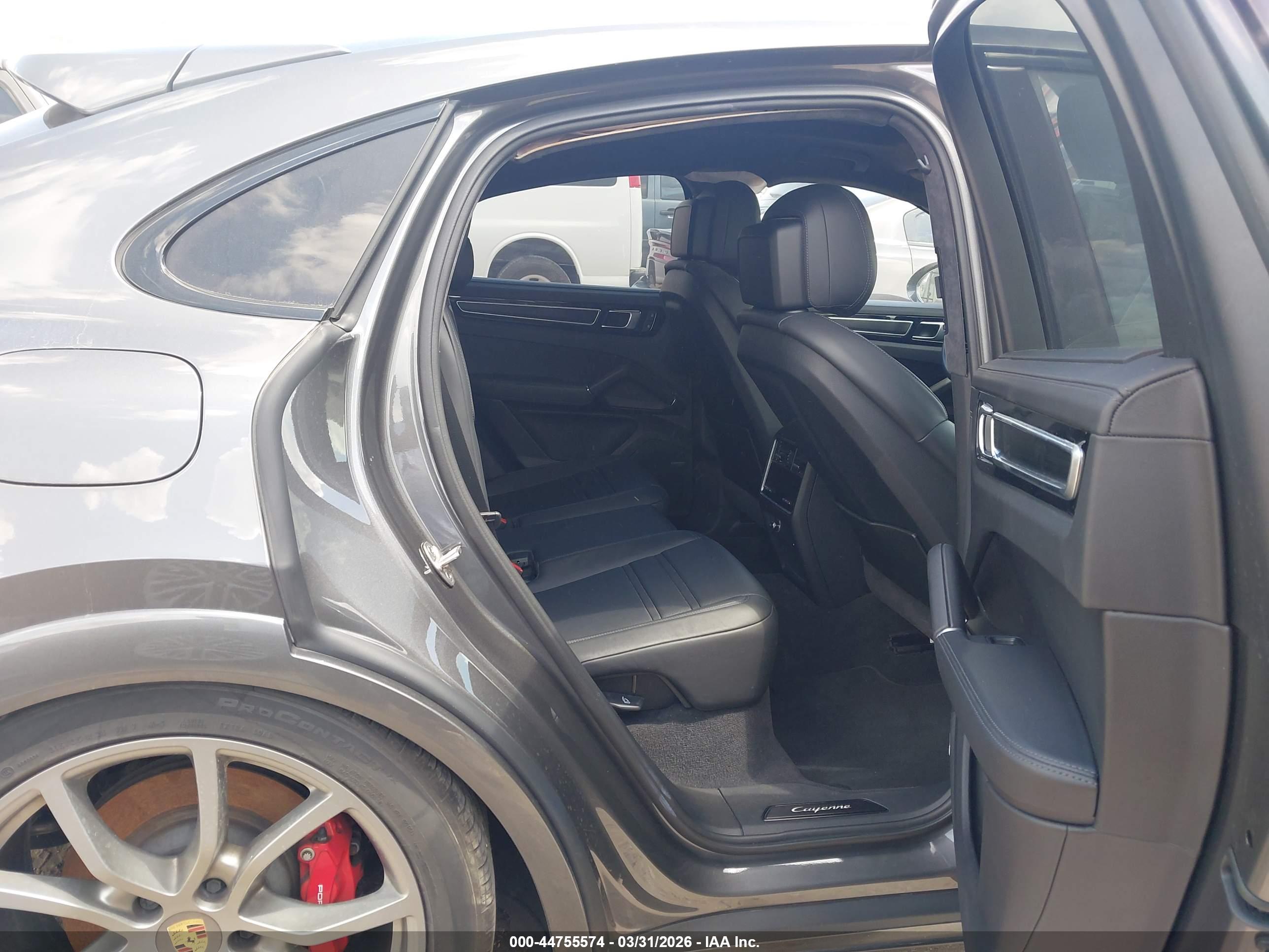PORSCHE CAYENNE image 8