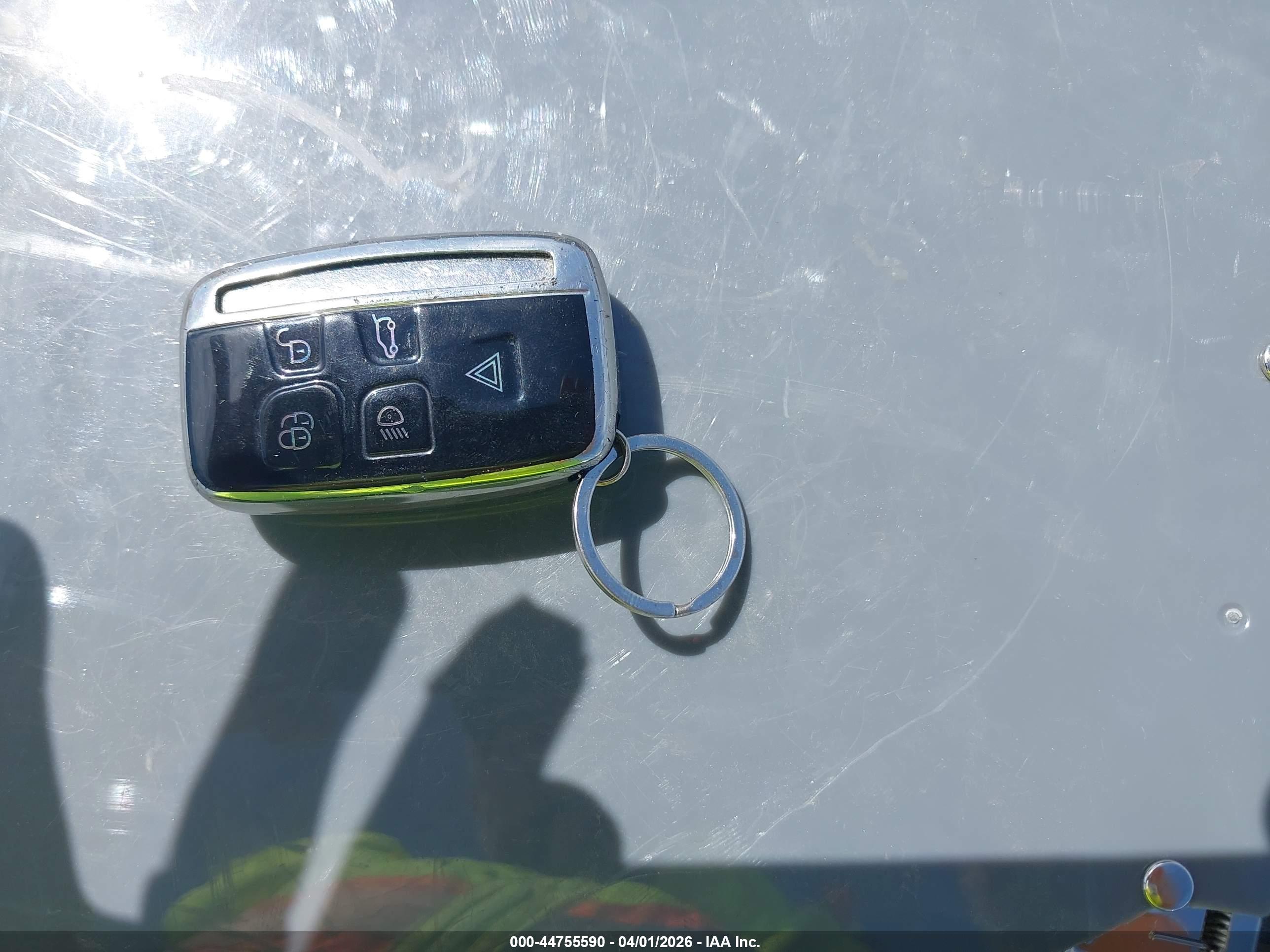 LAND ROVER image 11