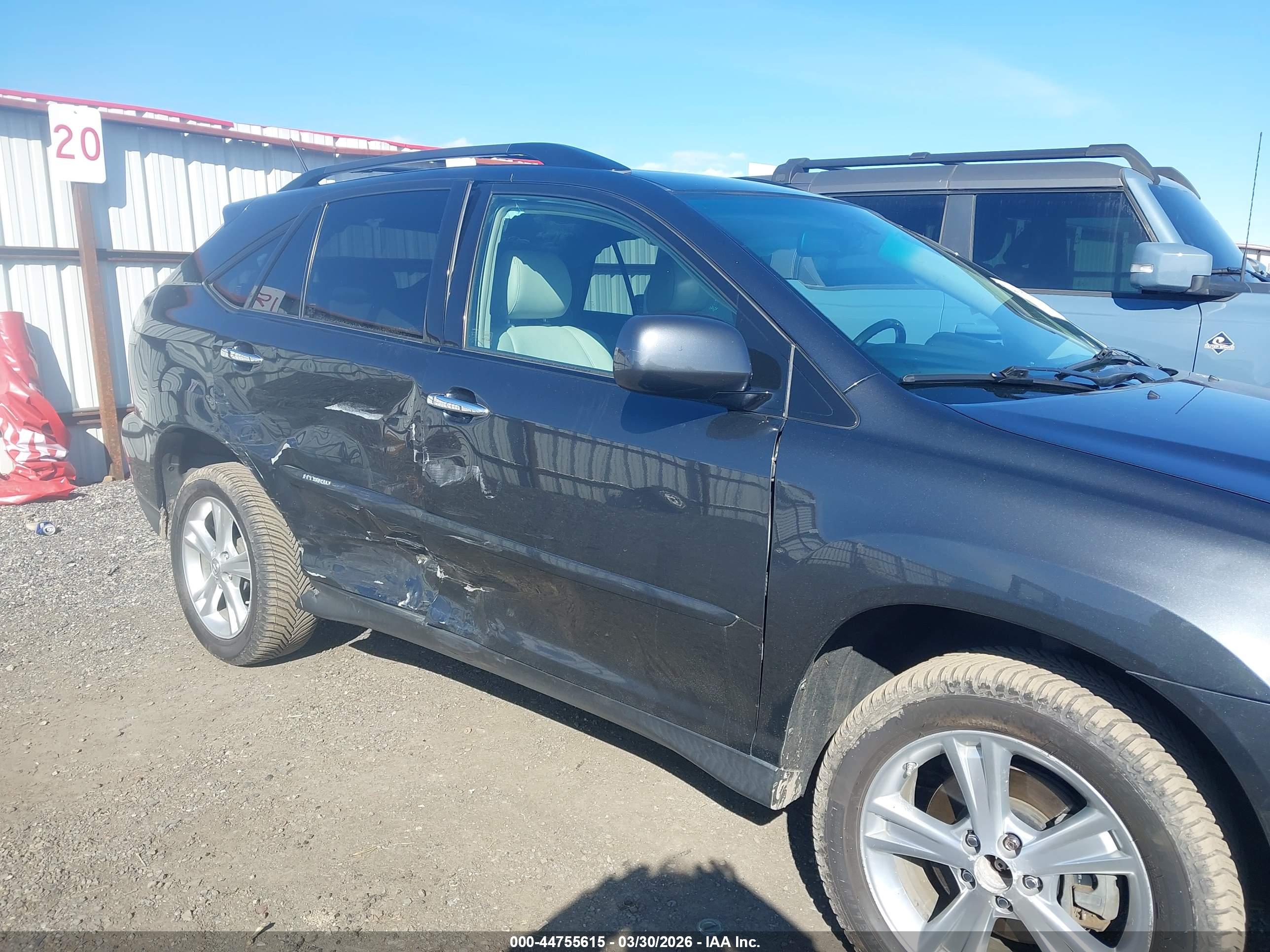 LEXUS RX image 6