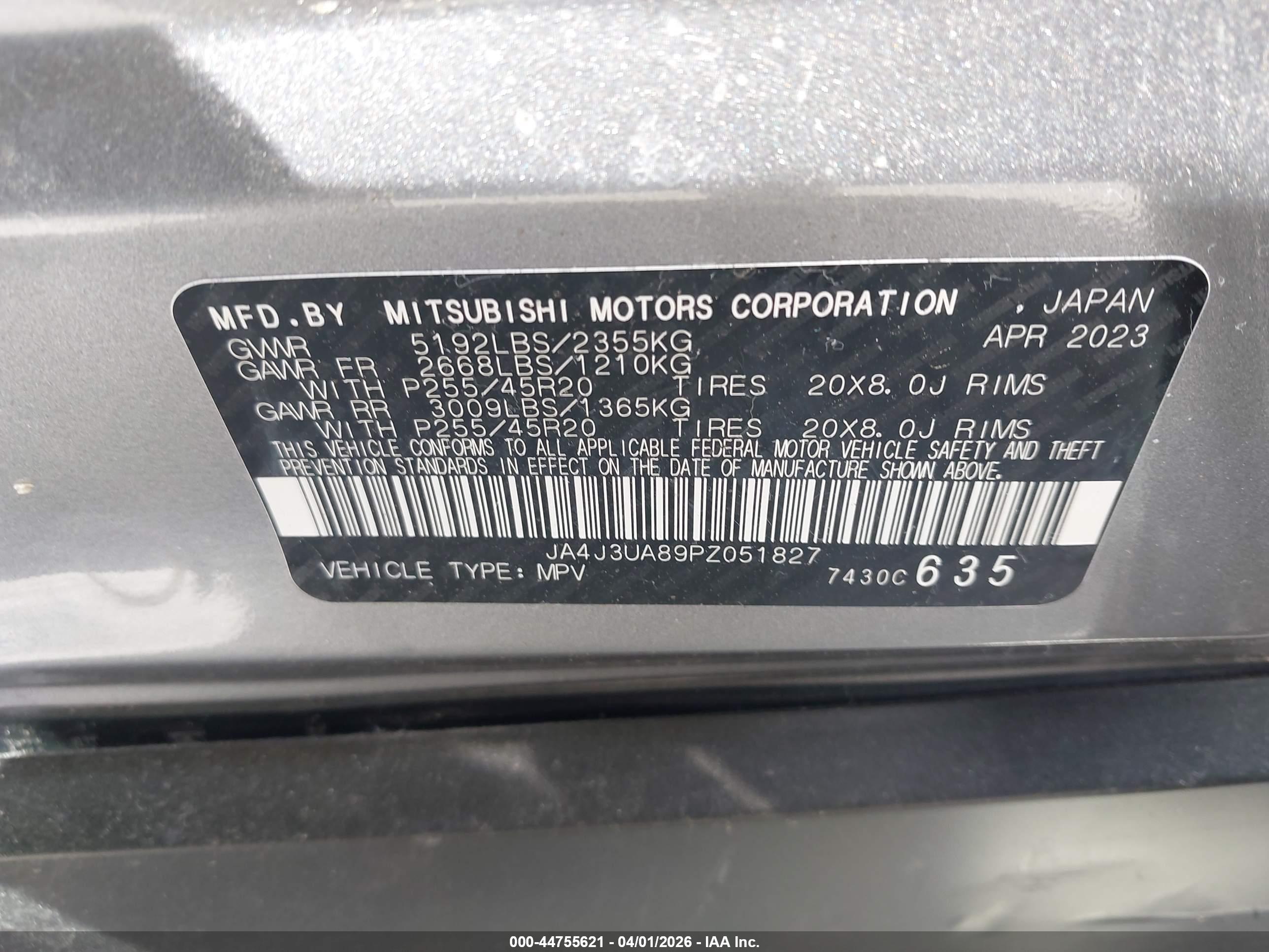 MITSUBISHI OUTLANDER image 9