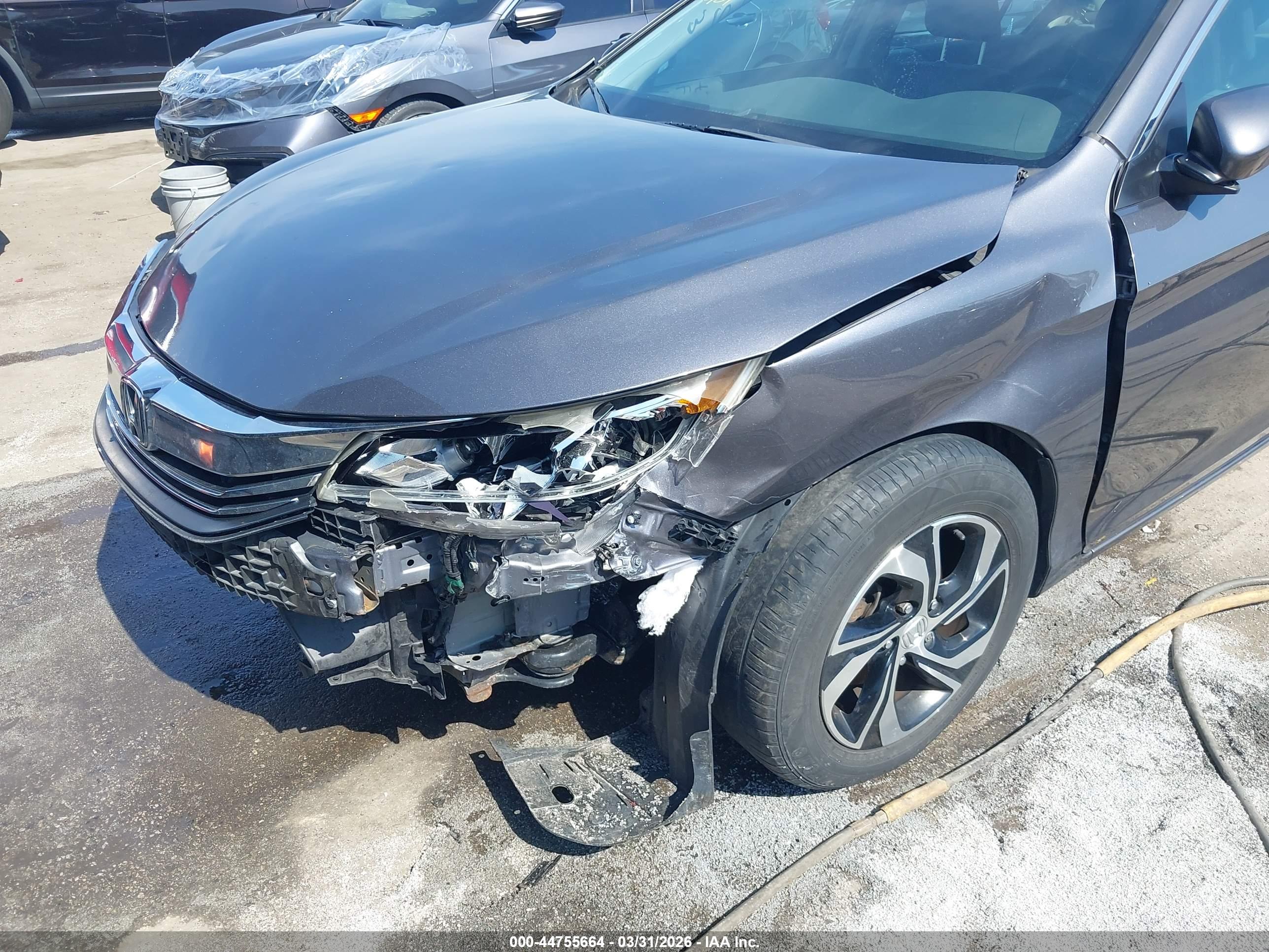 HONDA ACCORD image 6