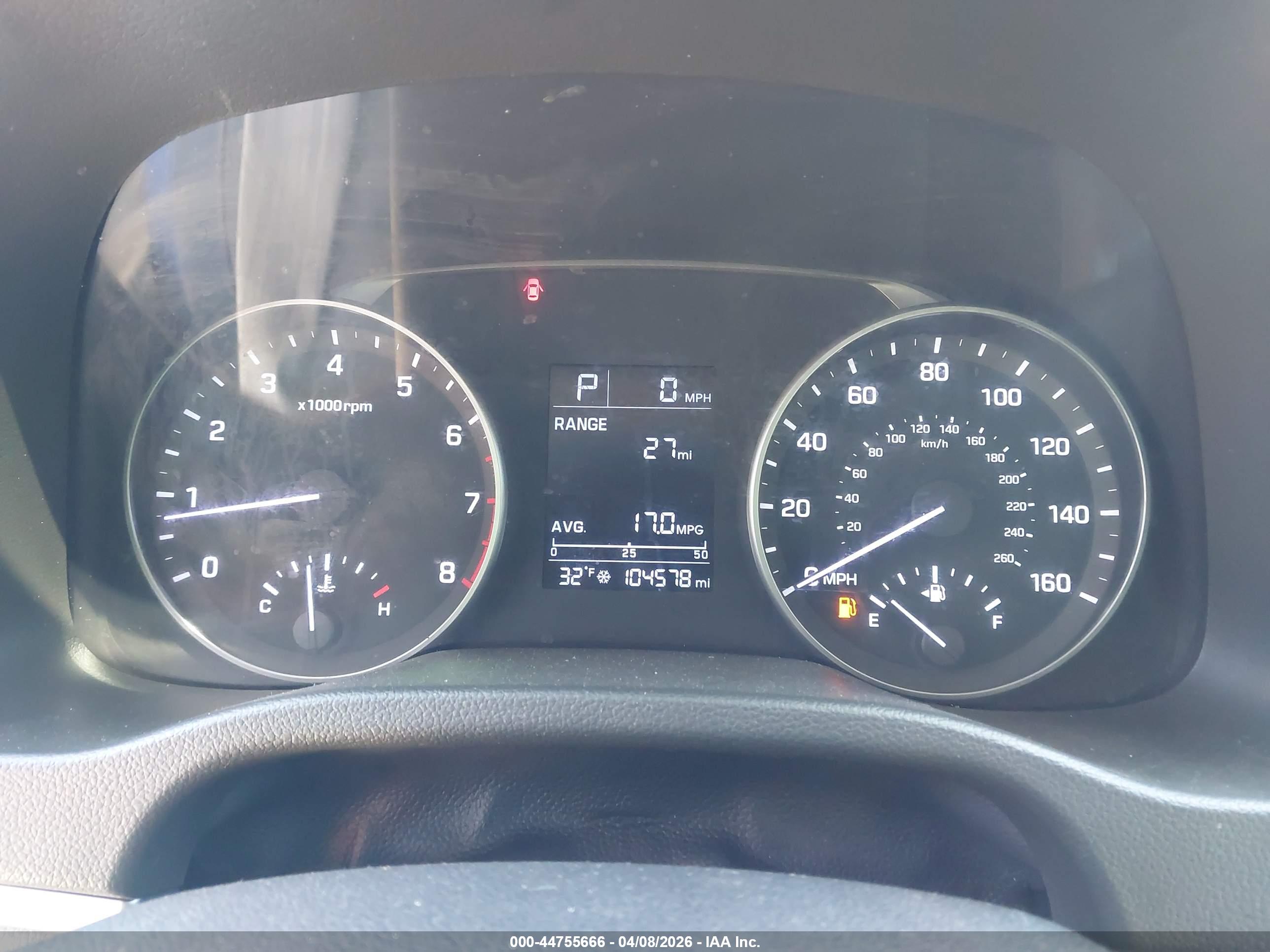HYUNDAI ELANTRA image 7