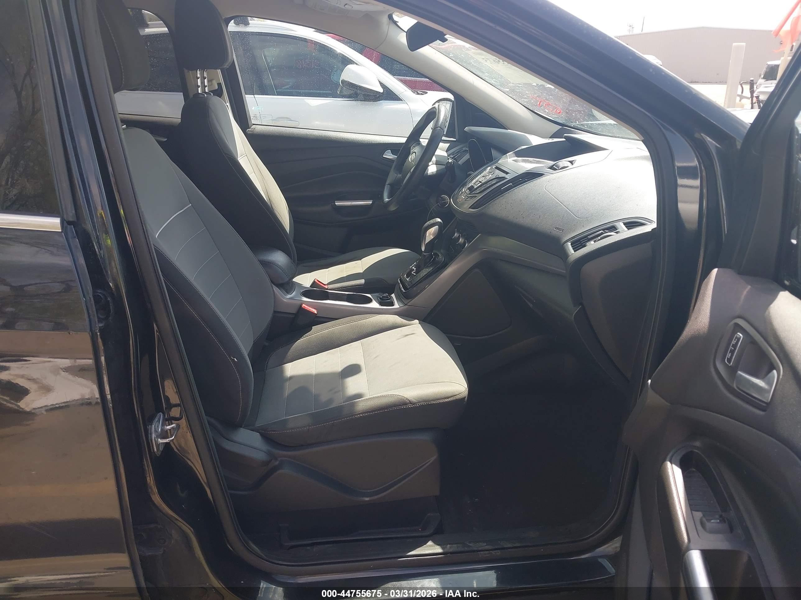 FORD ESCAPE image 5