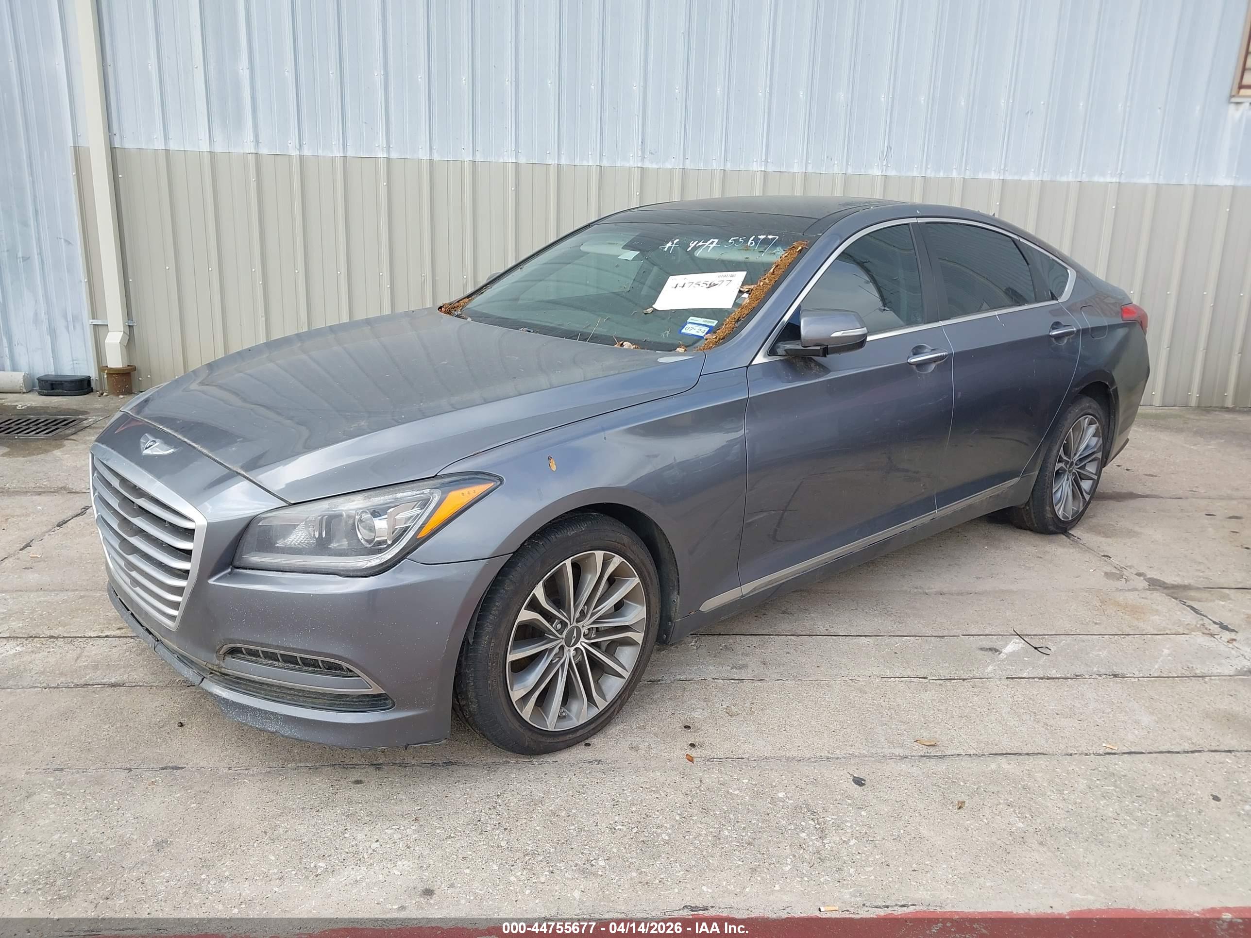 HYUNDAI GENESIS image 2