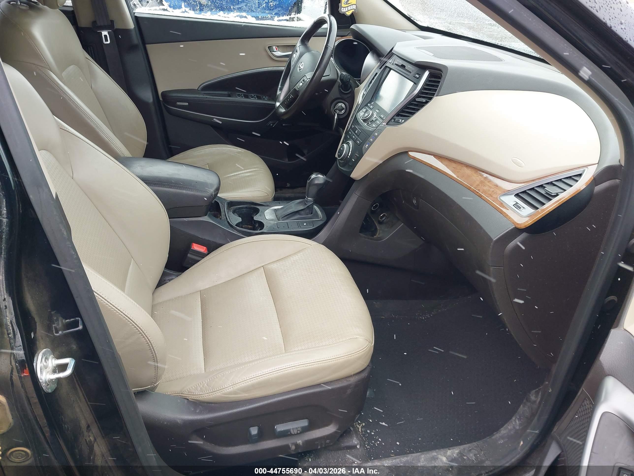 HYUNDAI SANTA image 5