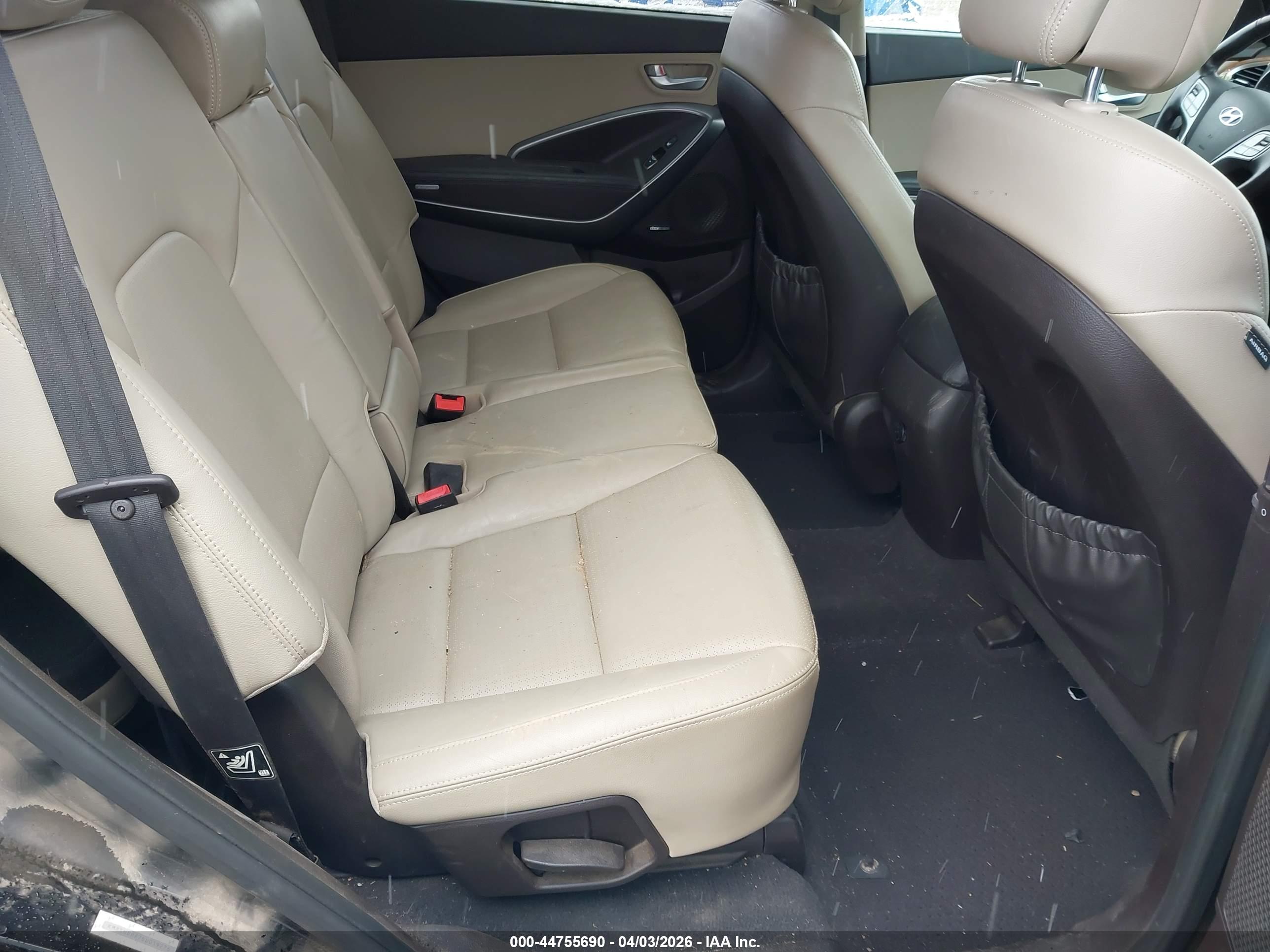 HYUNDAI SANTA image 8