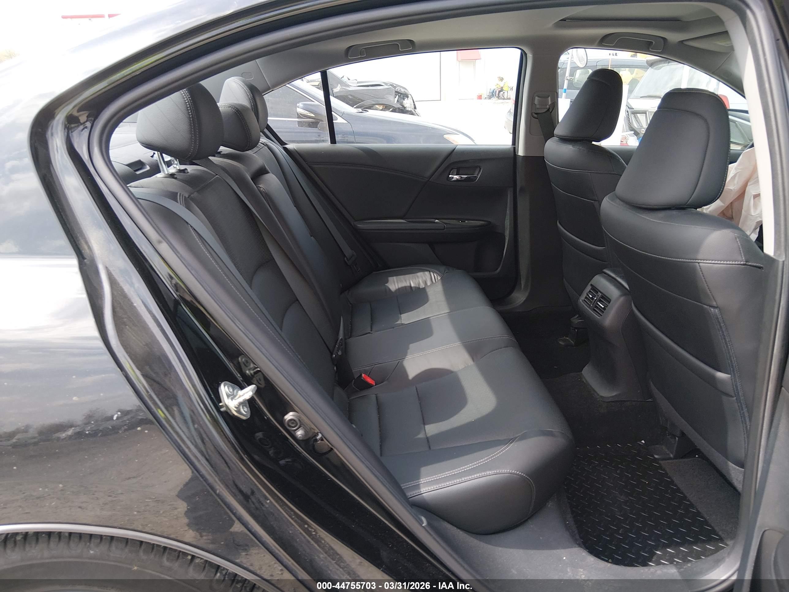HONDA ACCORD image 8