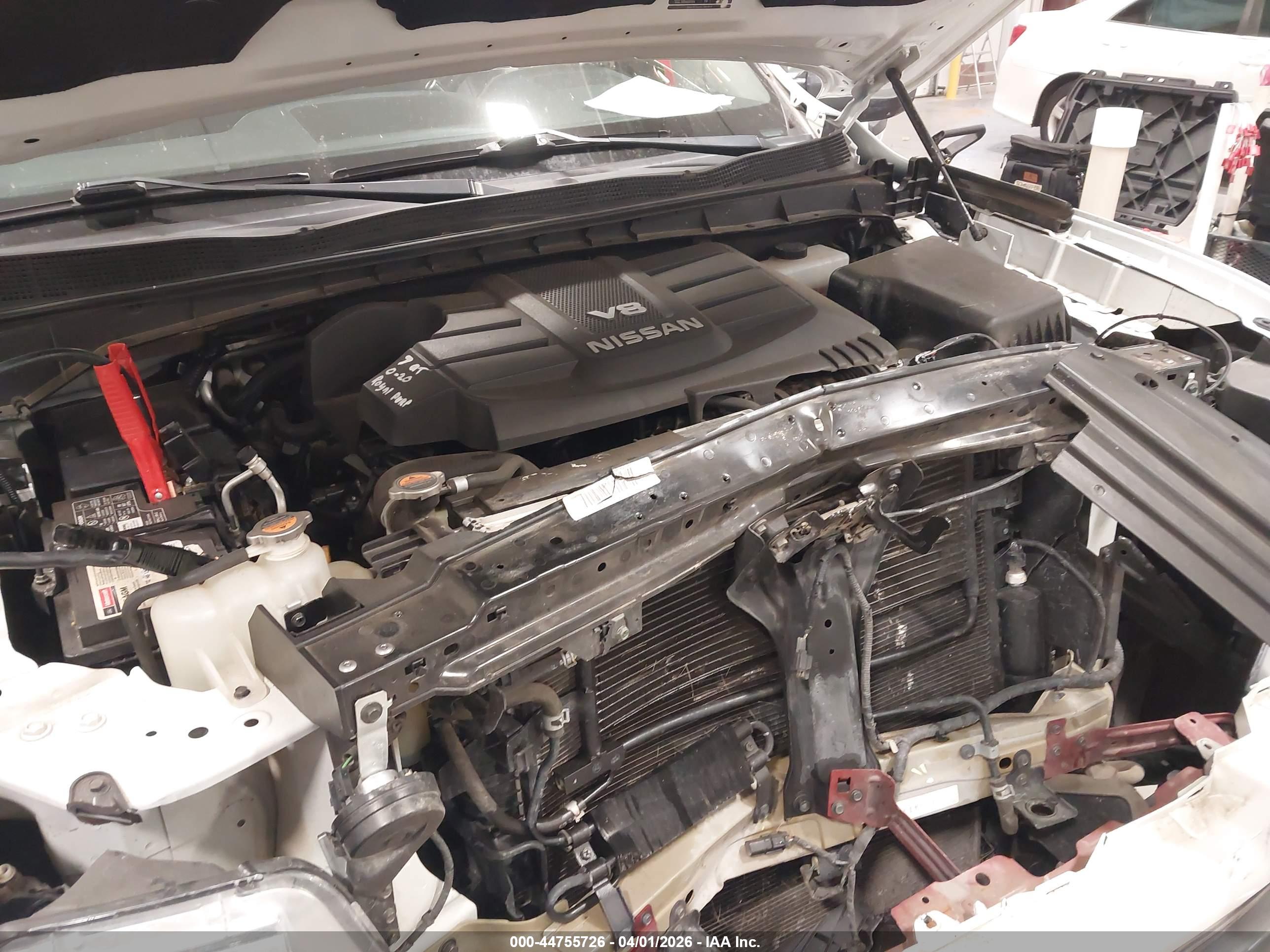 NISSAN TITAN image 10