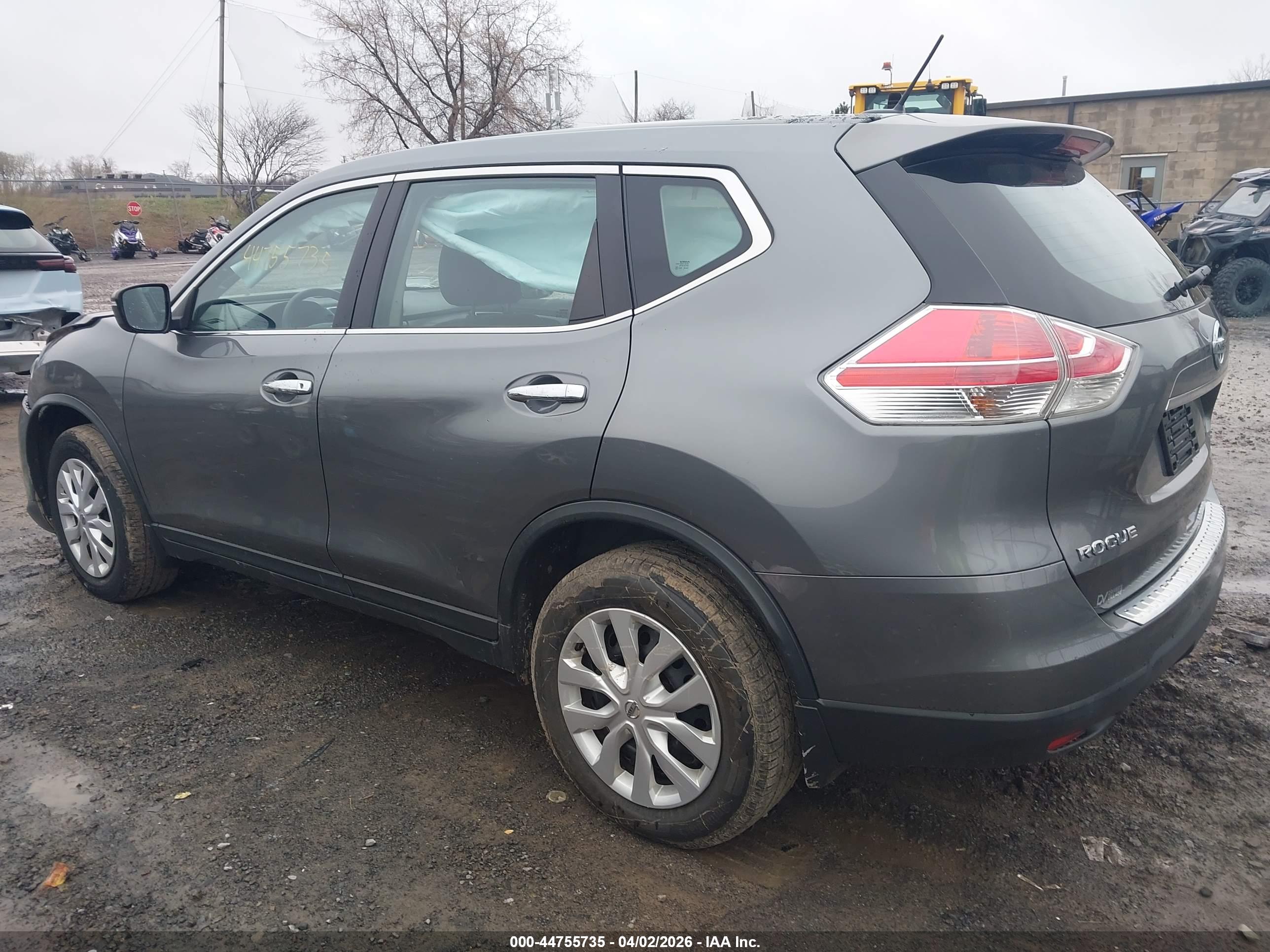 NISSAN ROGUE image 3