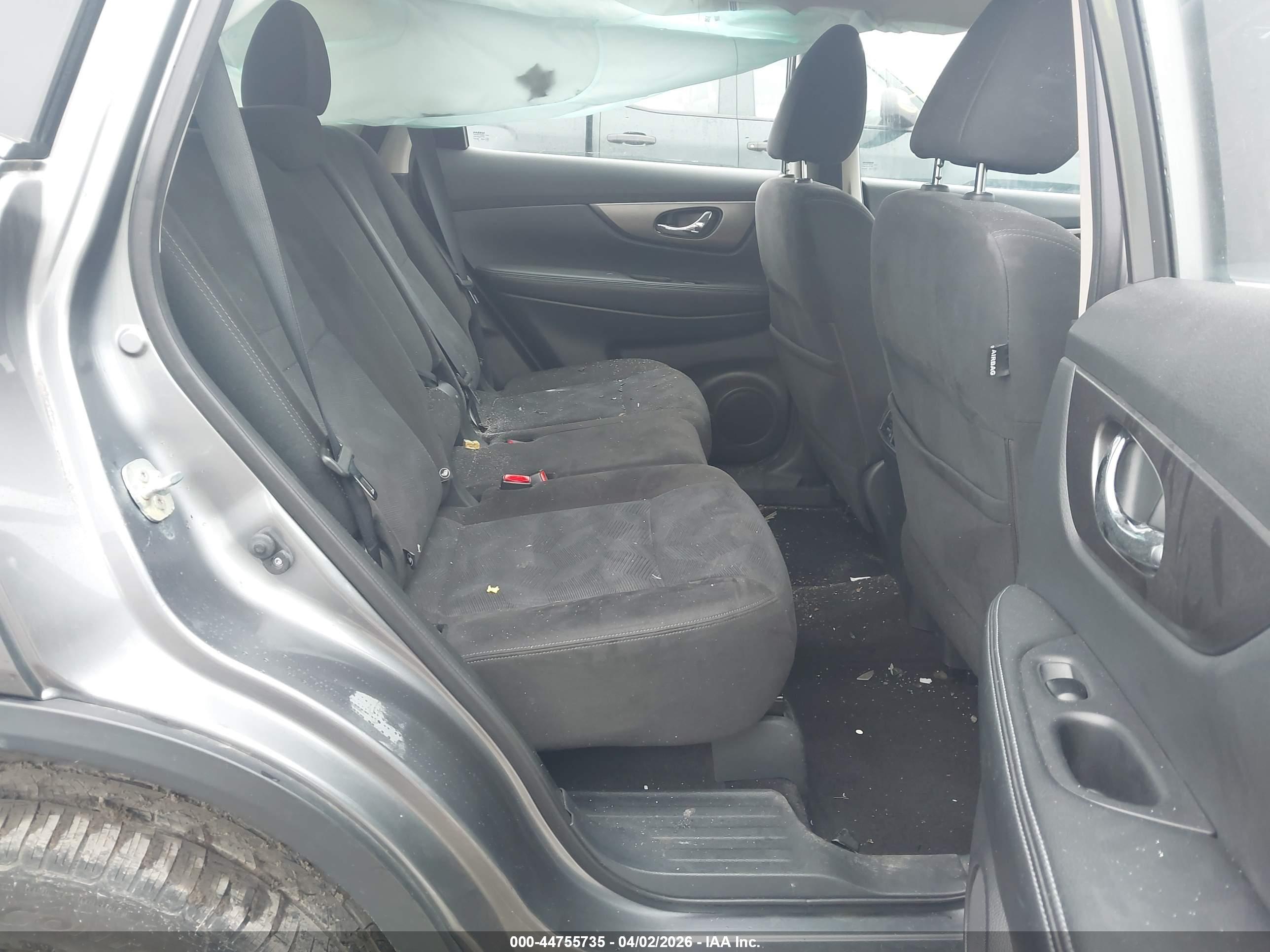 NISSAN ROGUE image 8