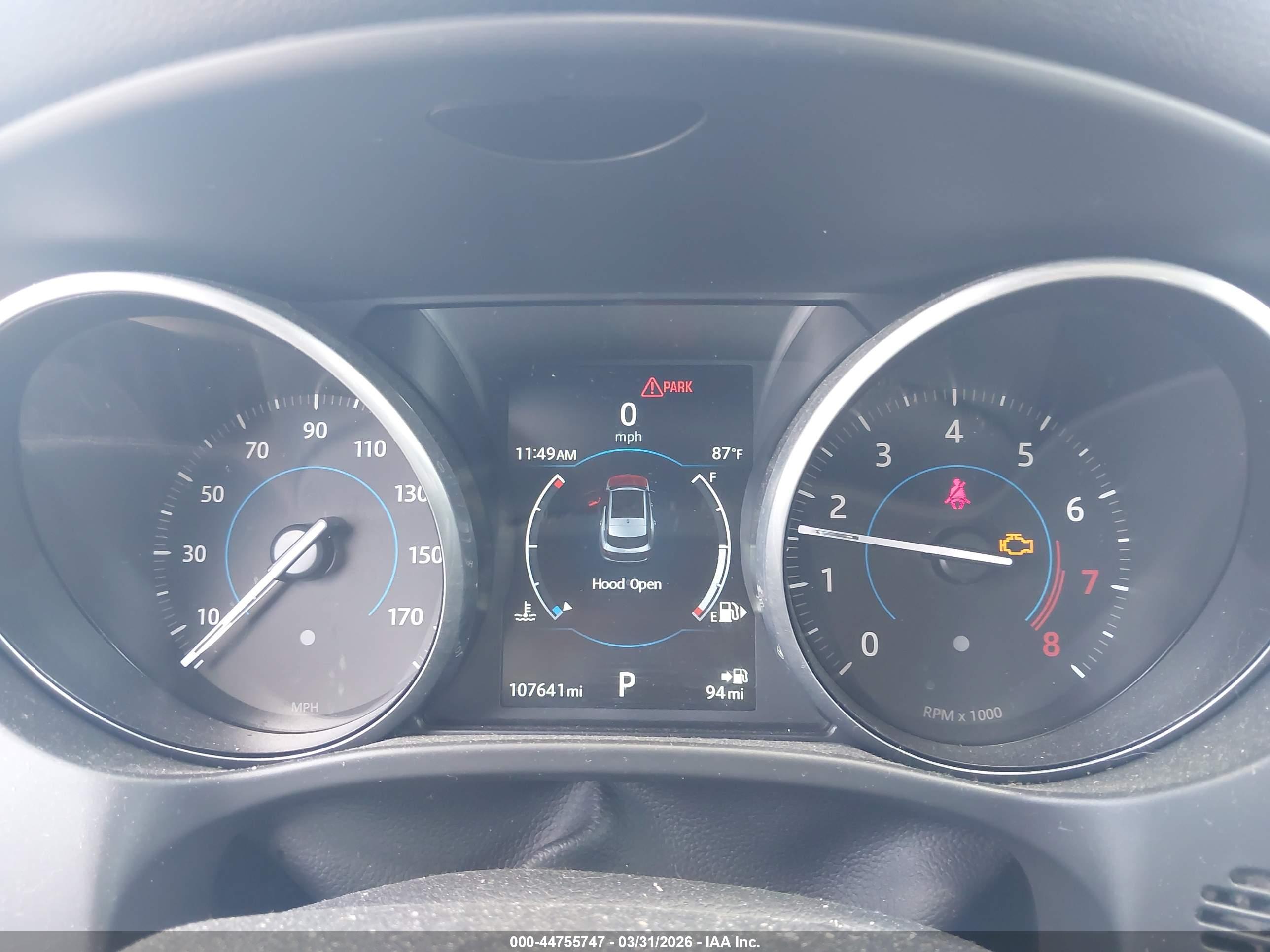 JAGUAR F-PACE image 7