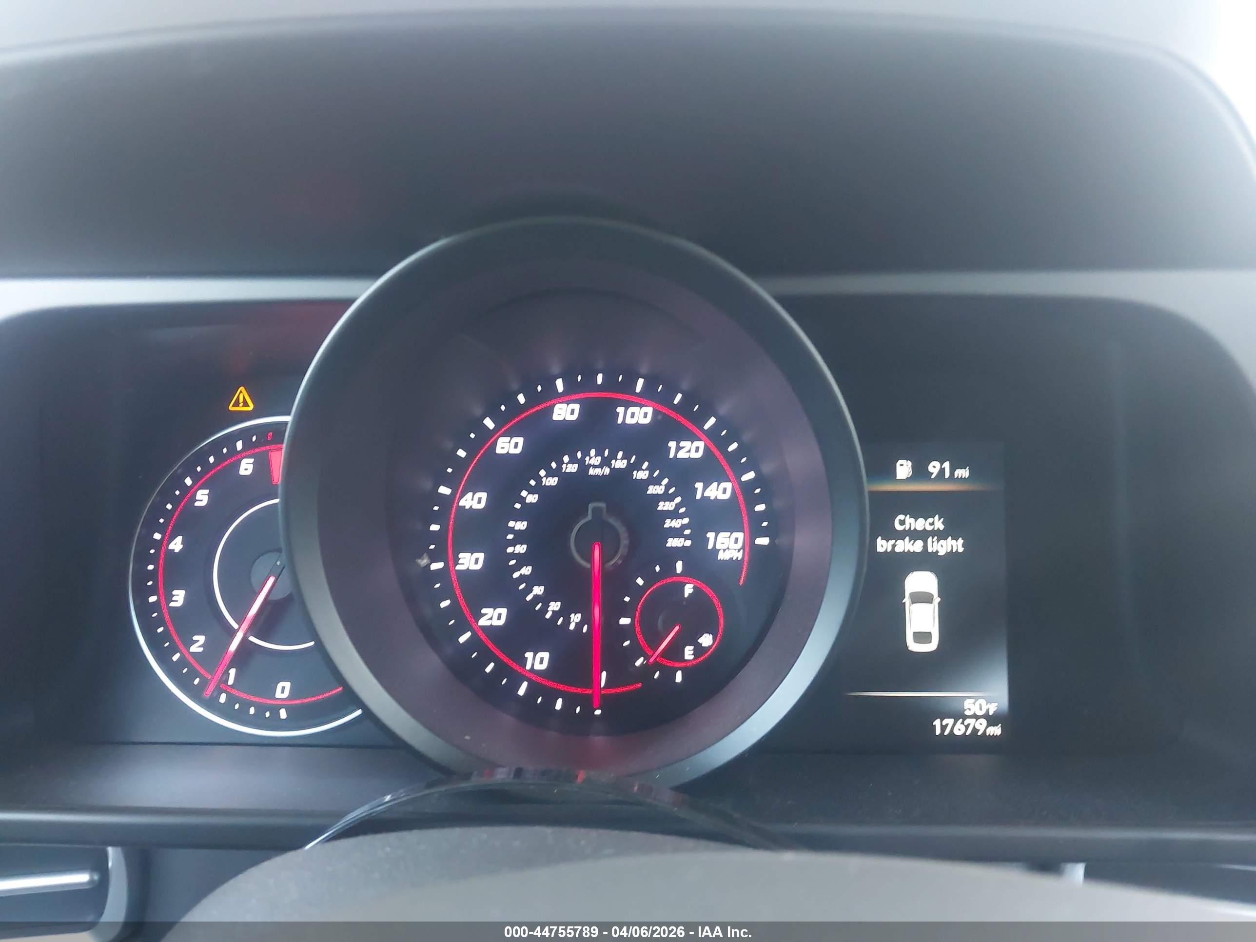HYUNDAI ELANTRA image 7