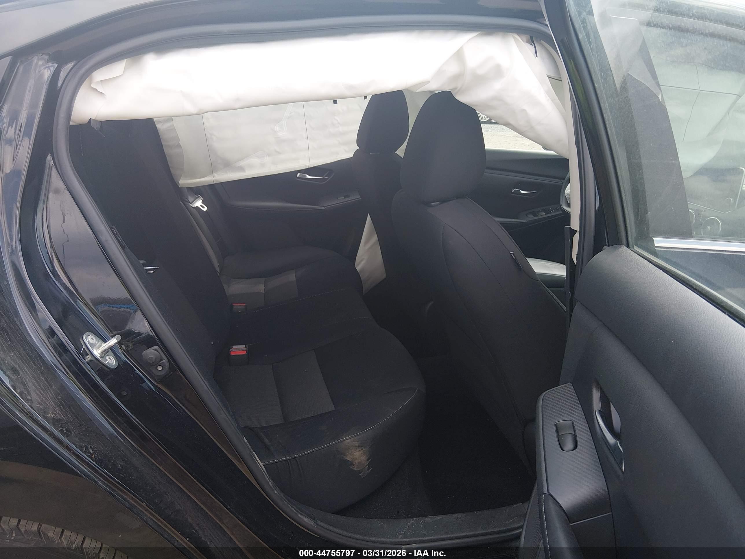 NISSAN SENTRA image 8