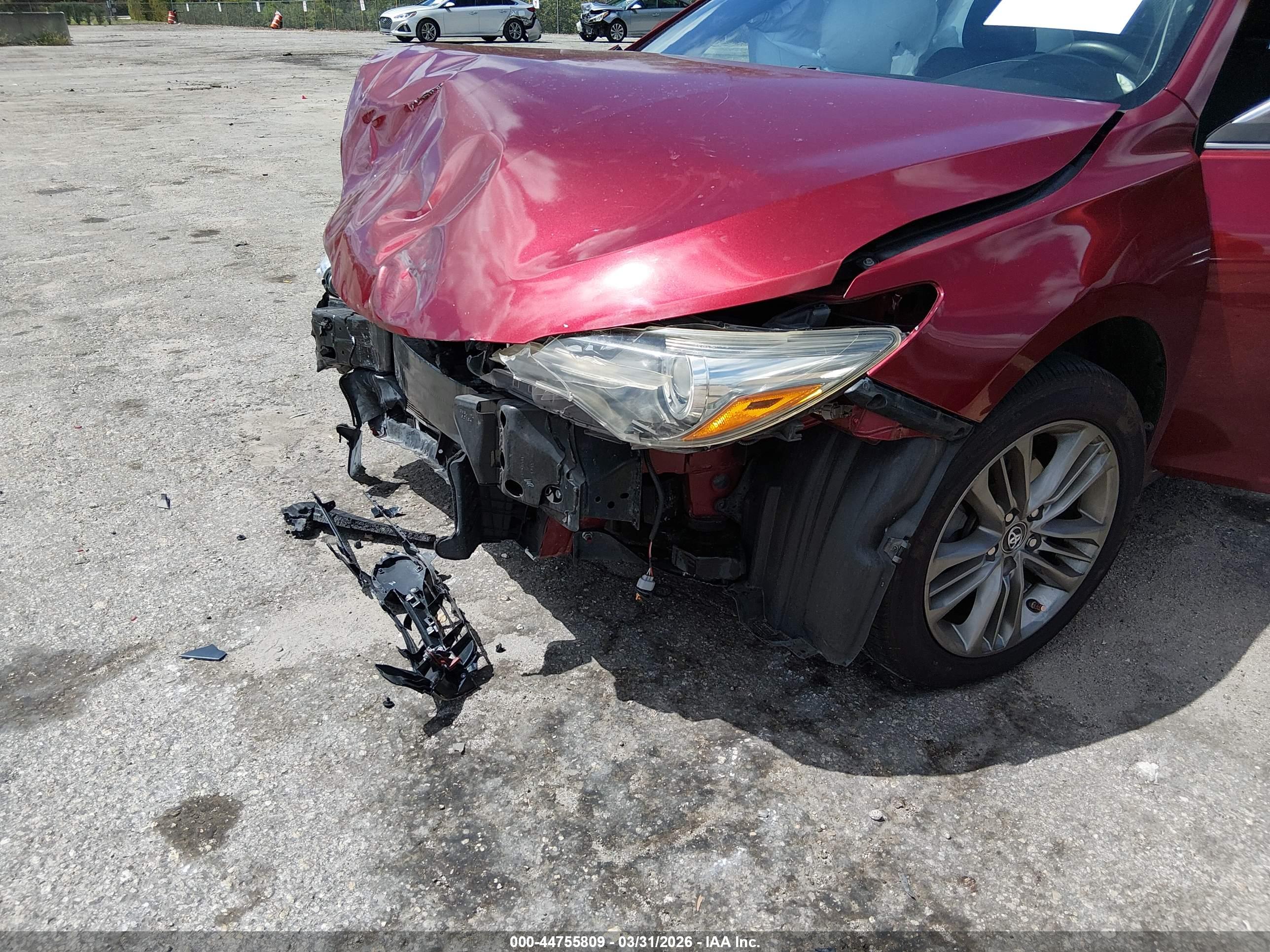 TOYOTA CAMRY image 6