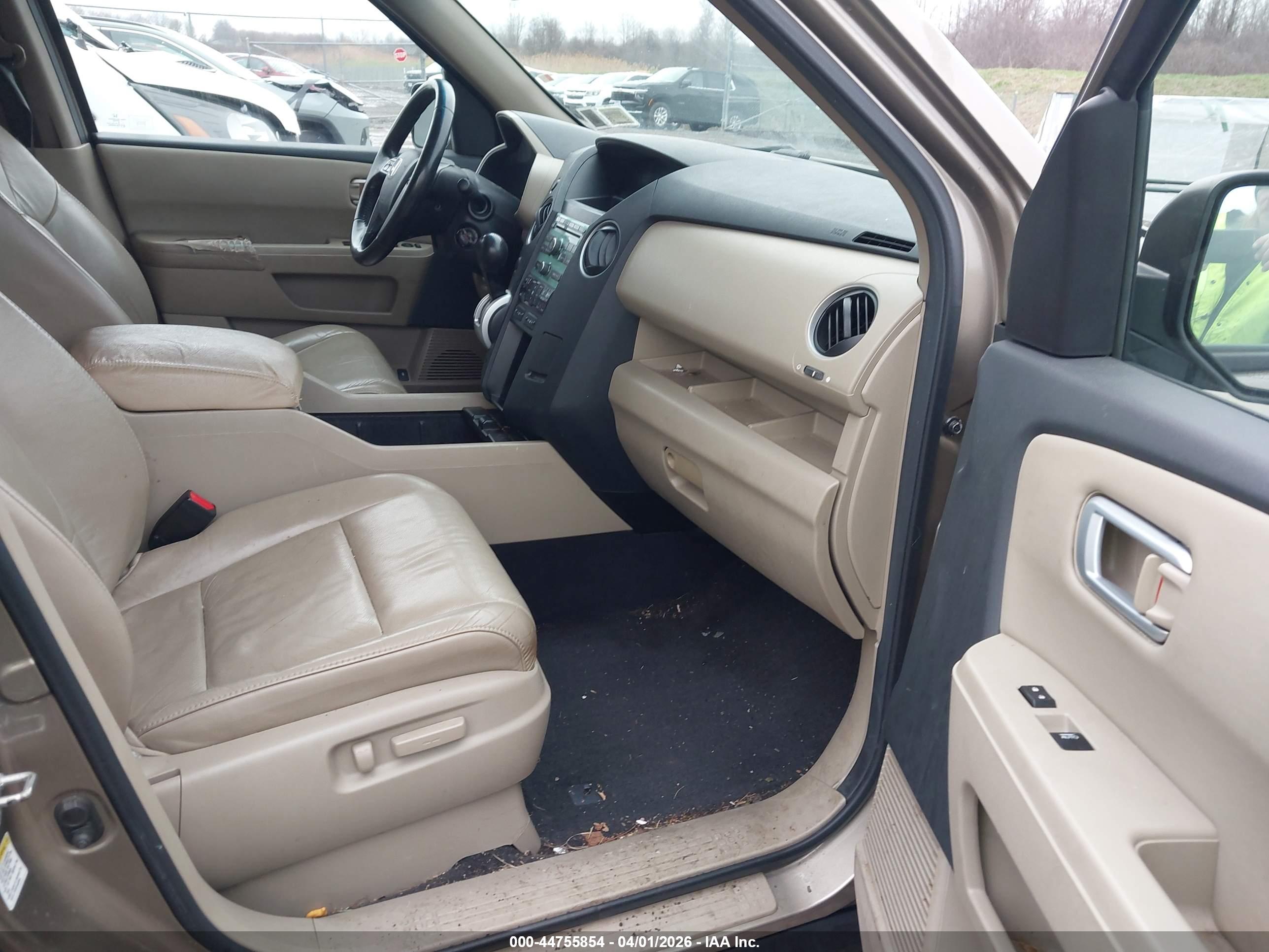 HONDA PILOT image 5