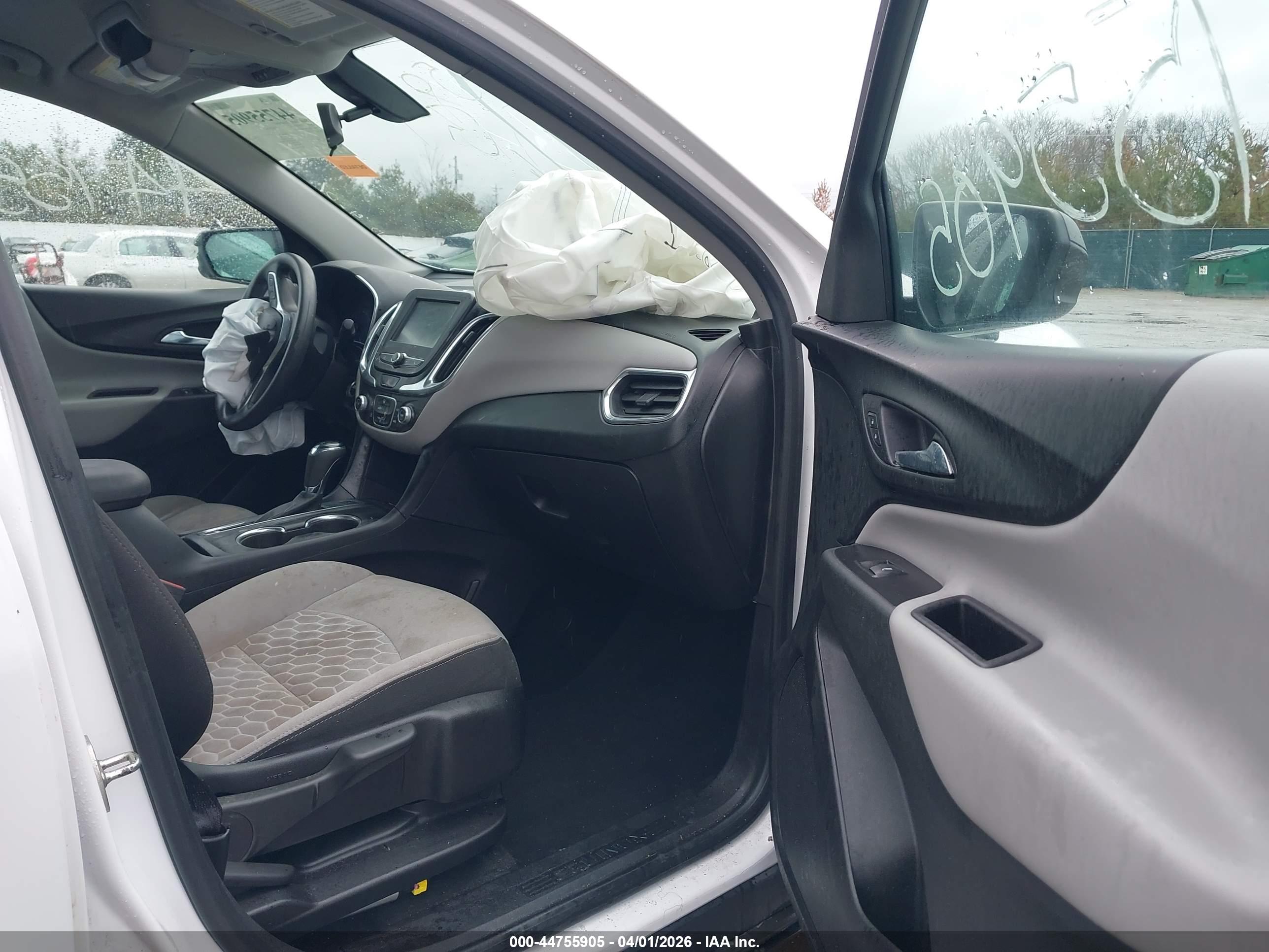 CHEVROLET EQUINOX image 5