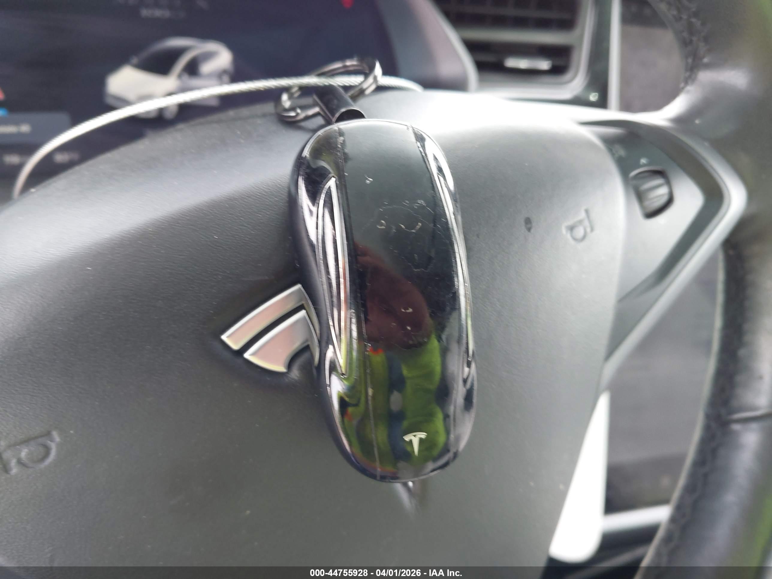 TESLA MODEL image 11