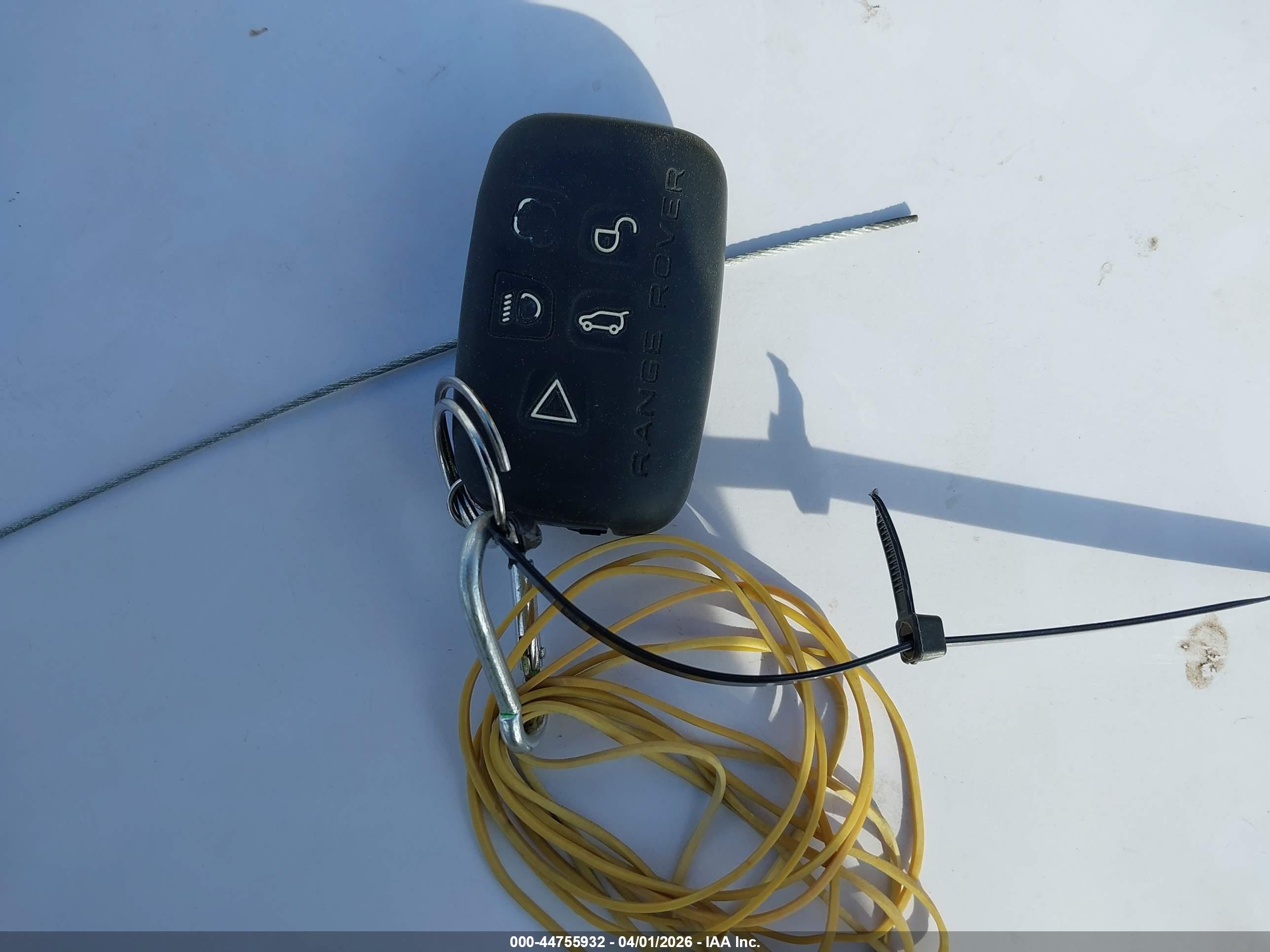 LAND ROVER image 11