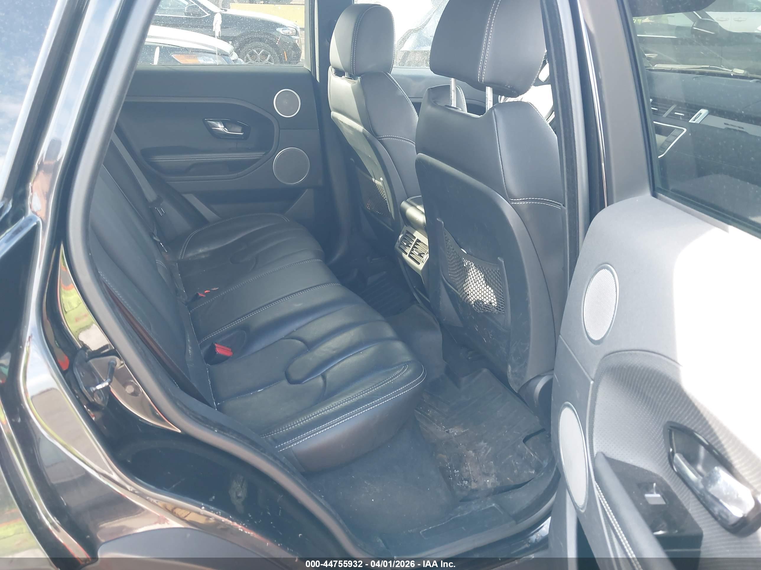 LAND ROVER image 8