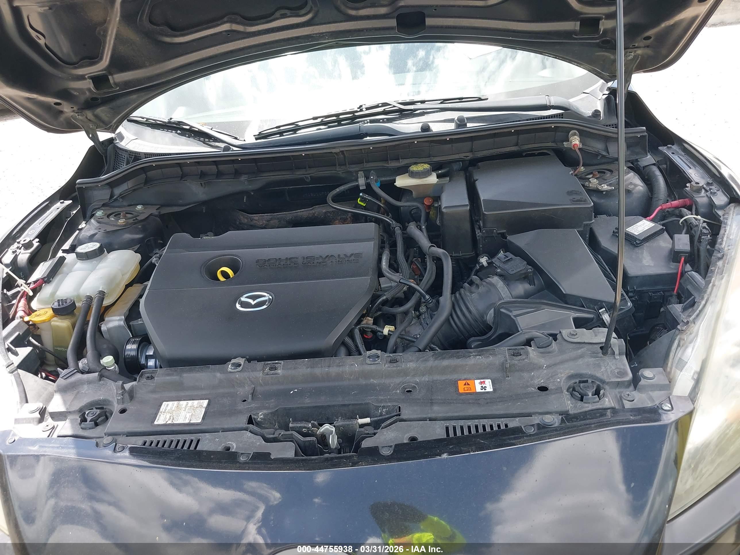 MAZDA MAZDA3 image 10