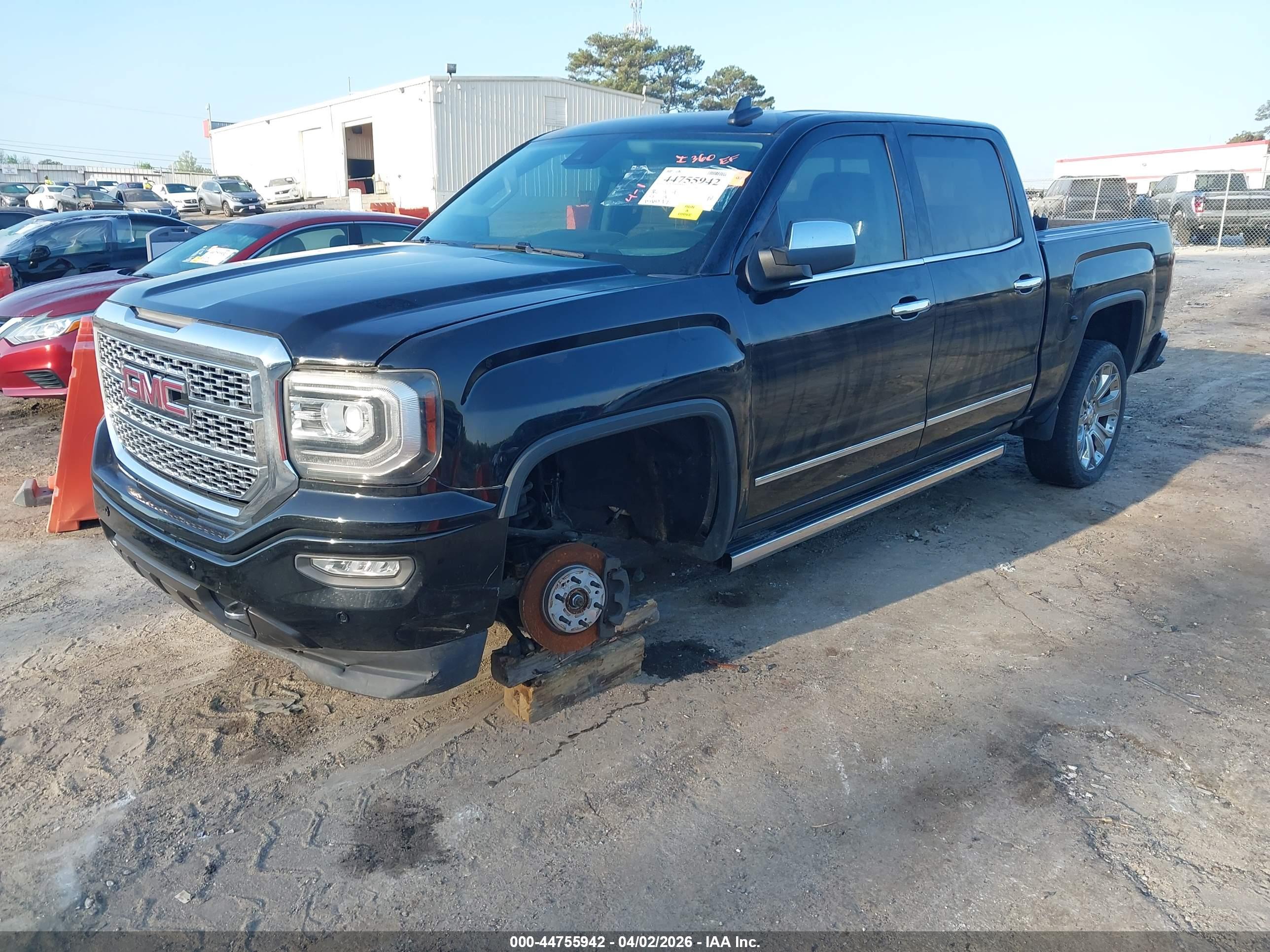 GMC SIERRA image 2