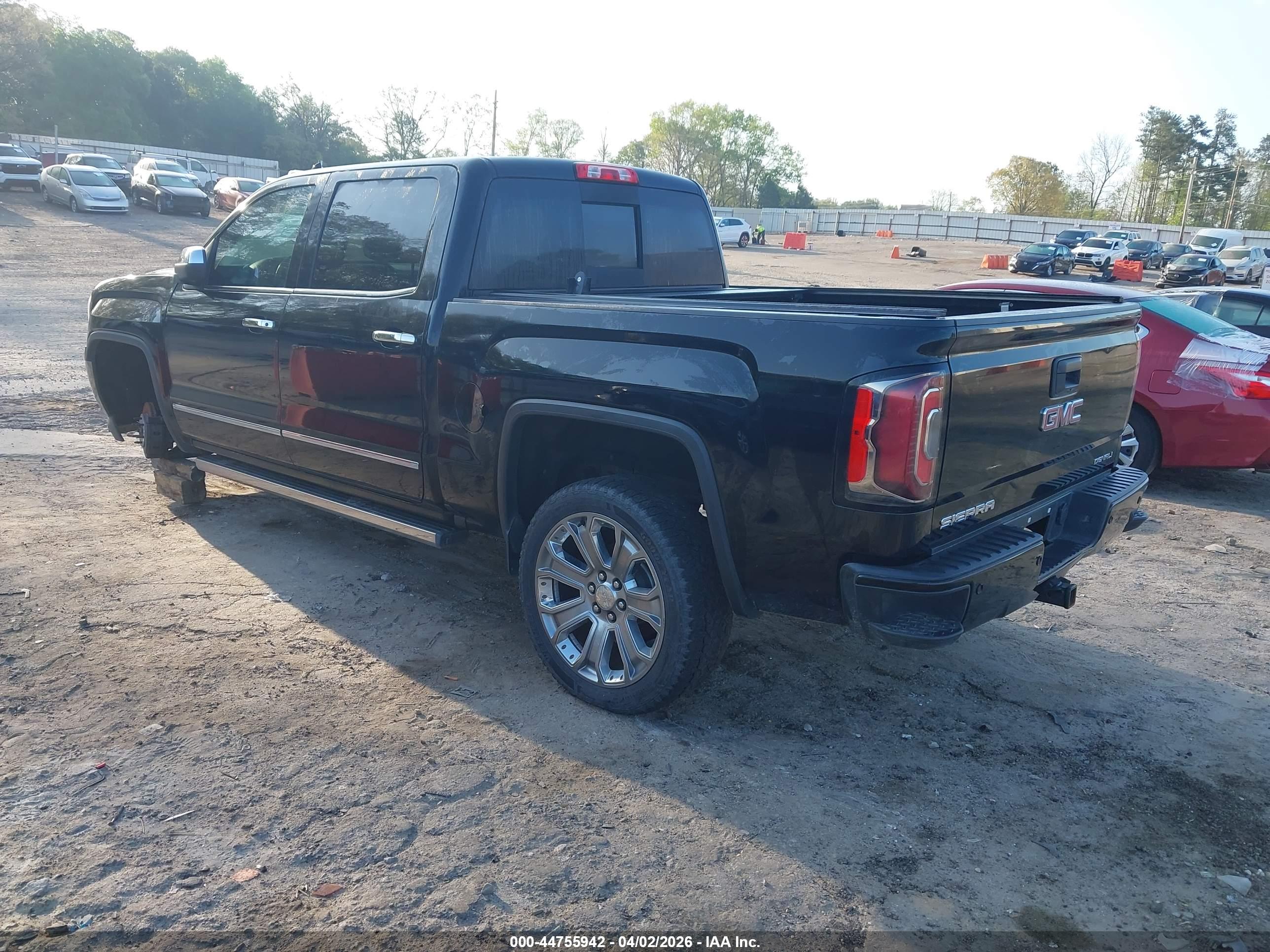 GMC SIERRA image 3