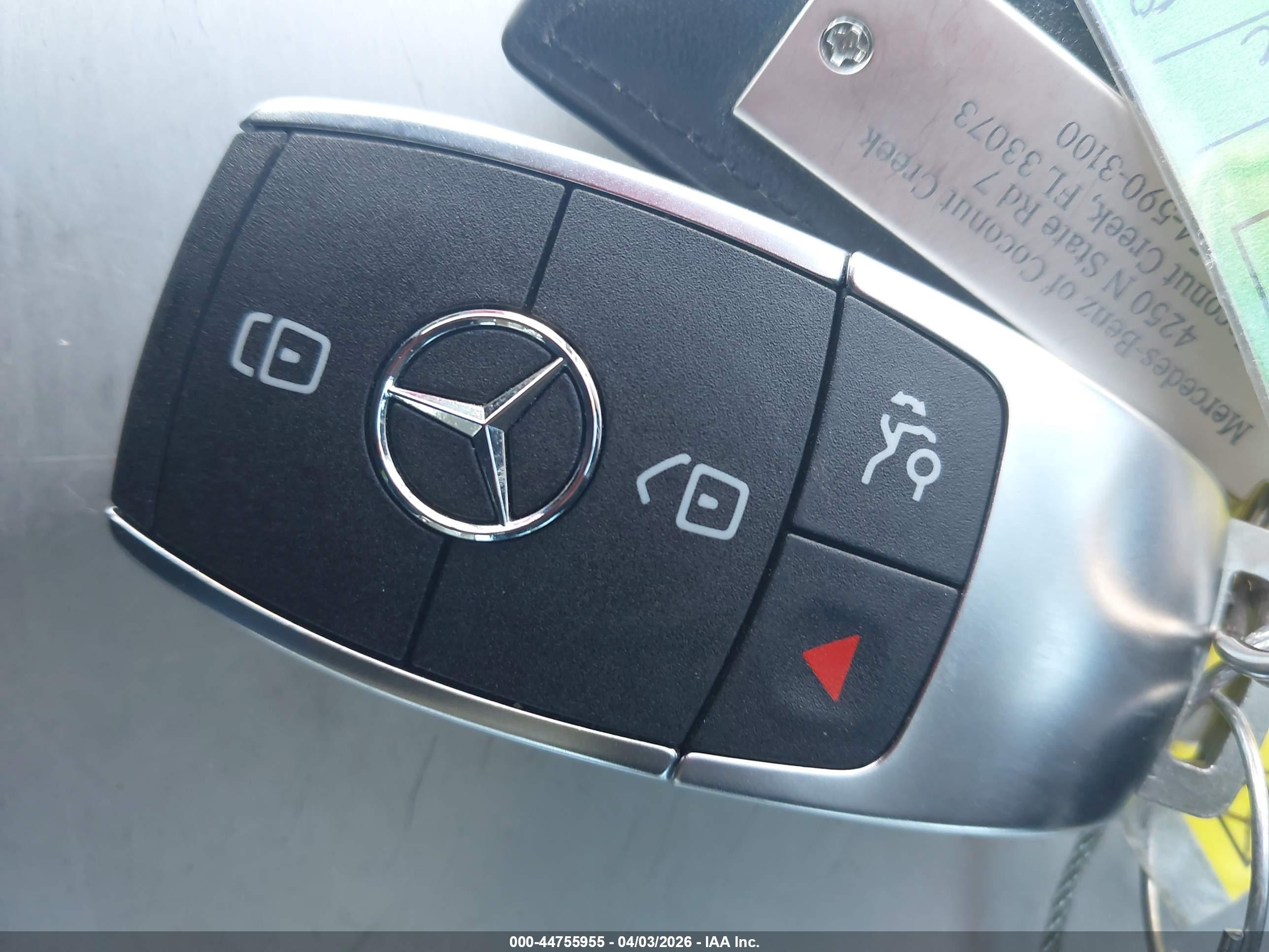 MERCEDES-BENZ GLE image 11