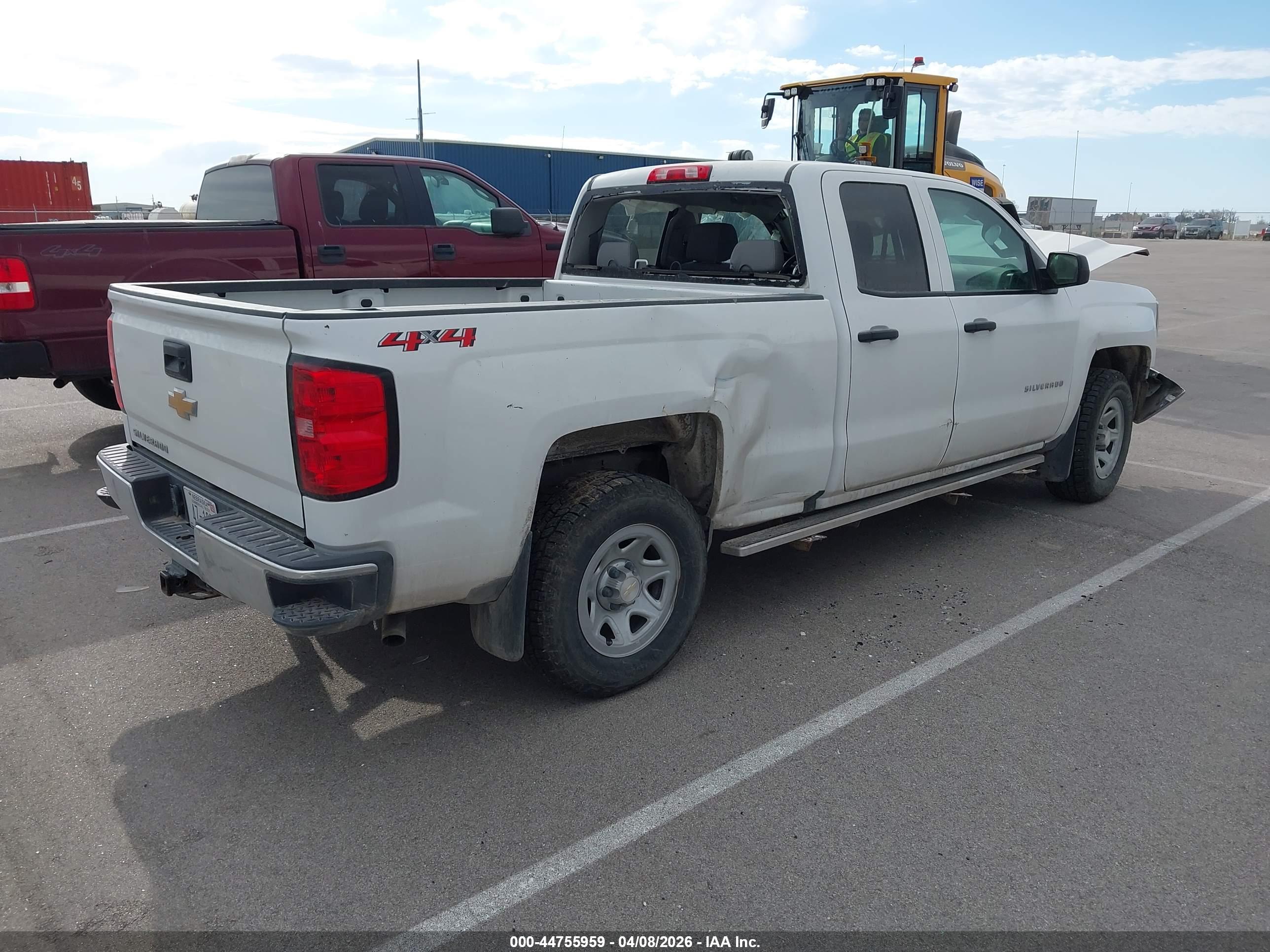 CHEVROLET SILVERADO image 4