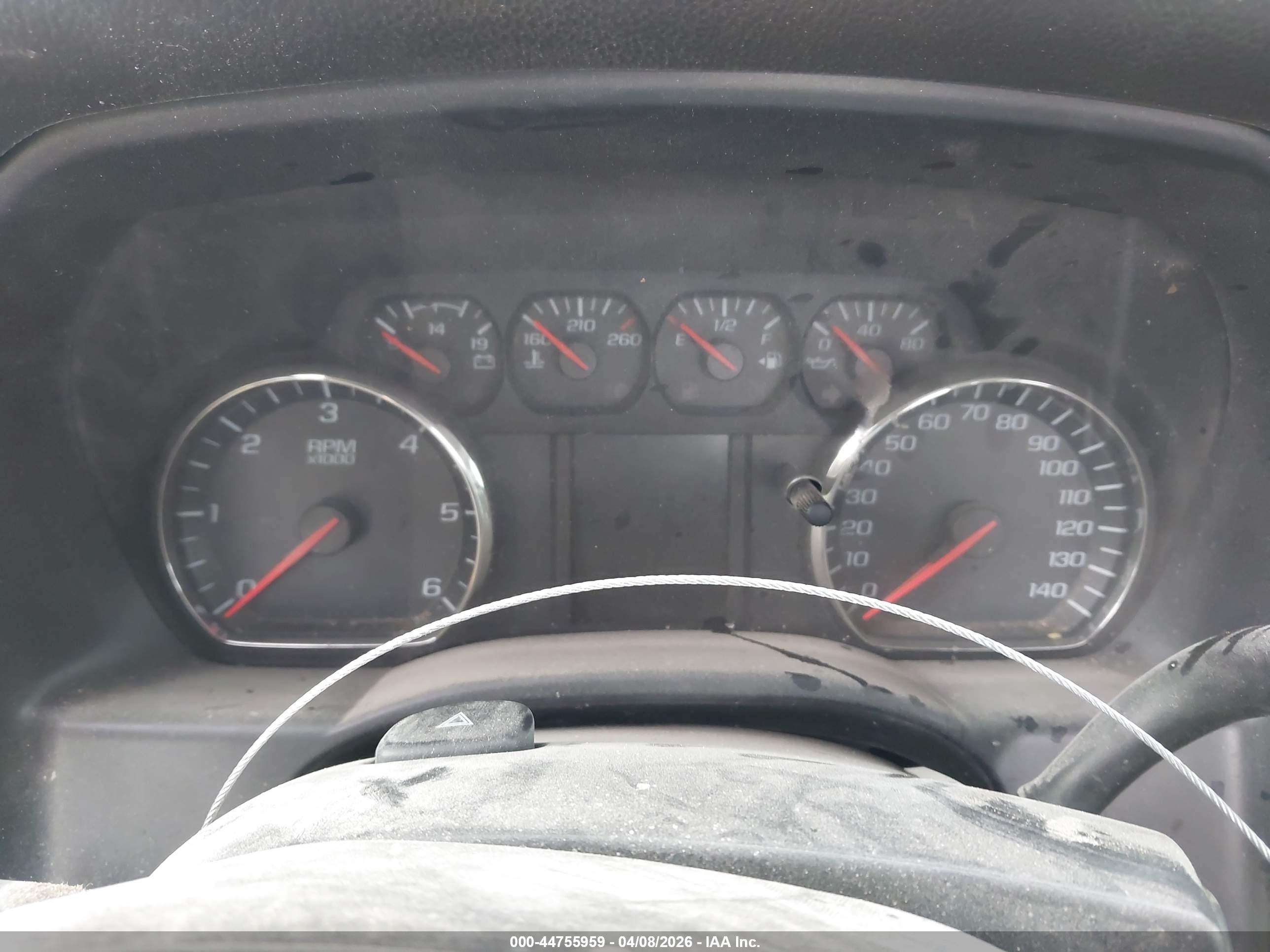 CHEVROLET SILVERADO image 7