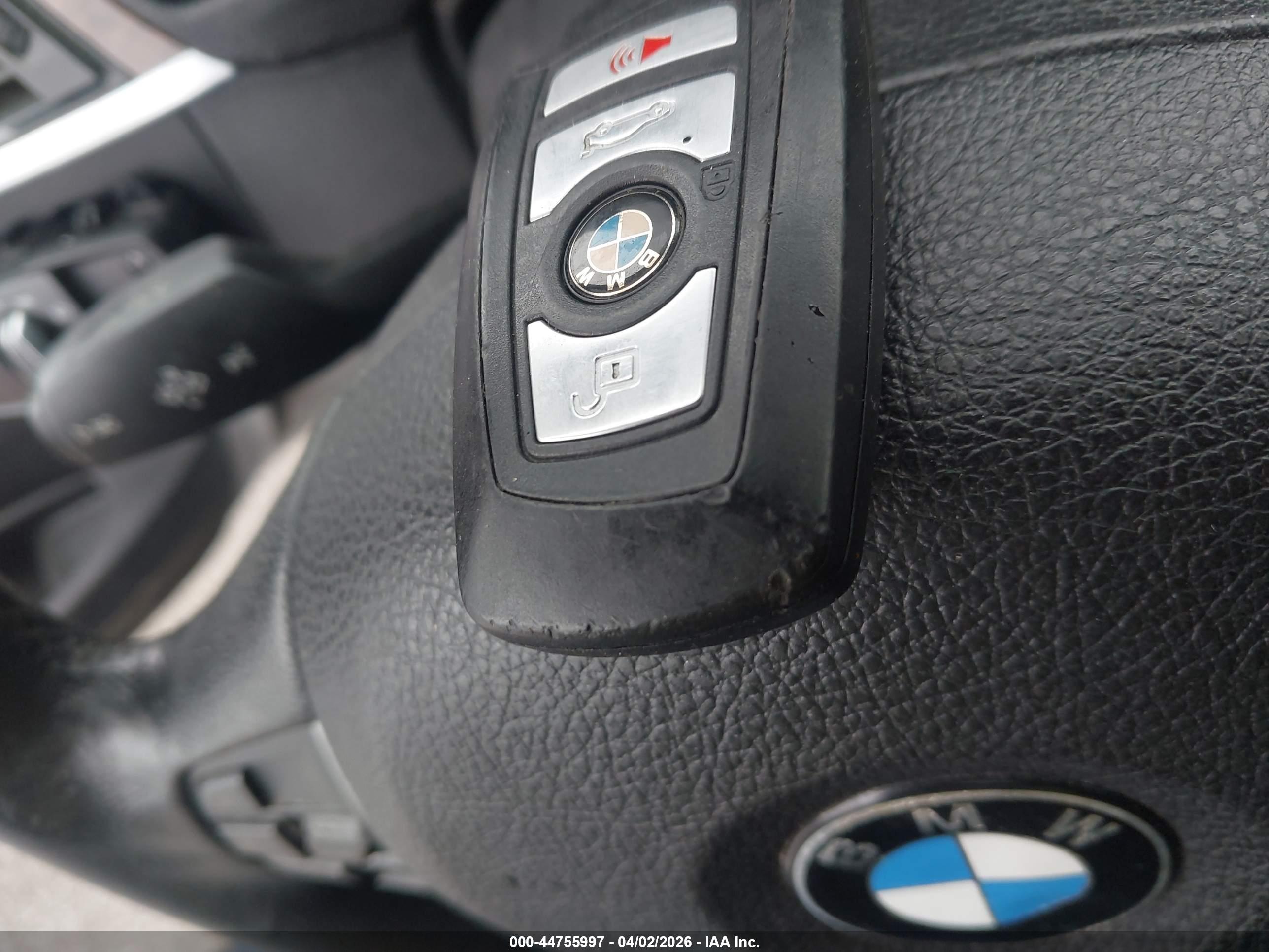 BMW 328I image 11