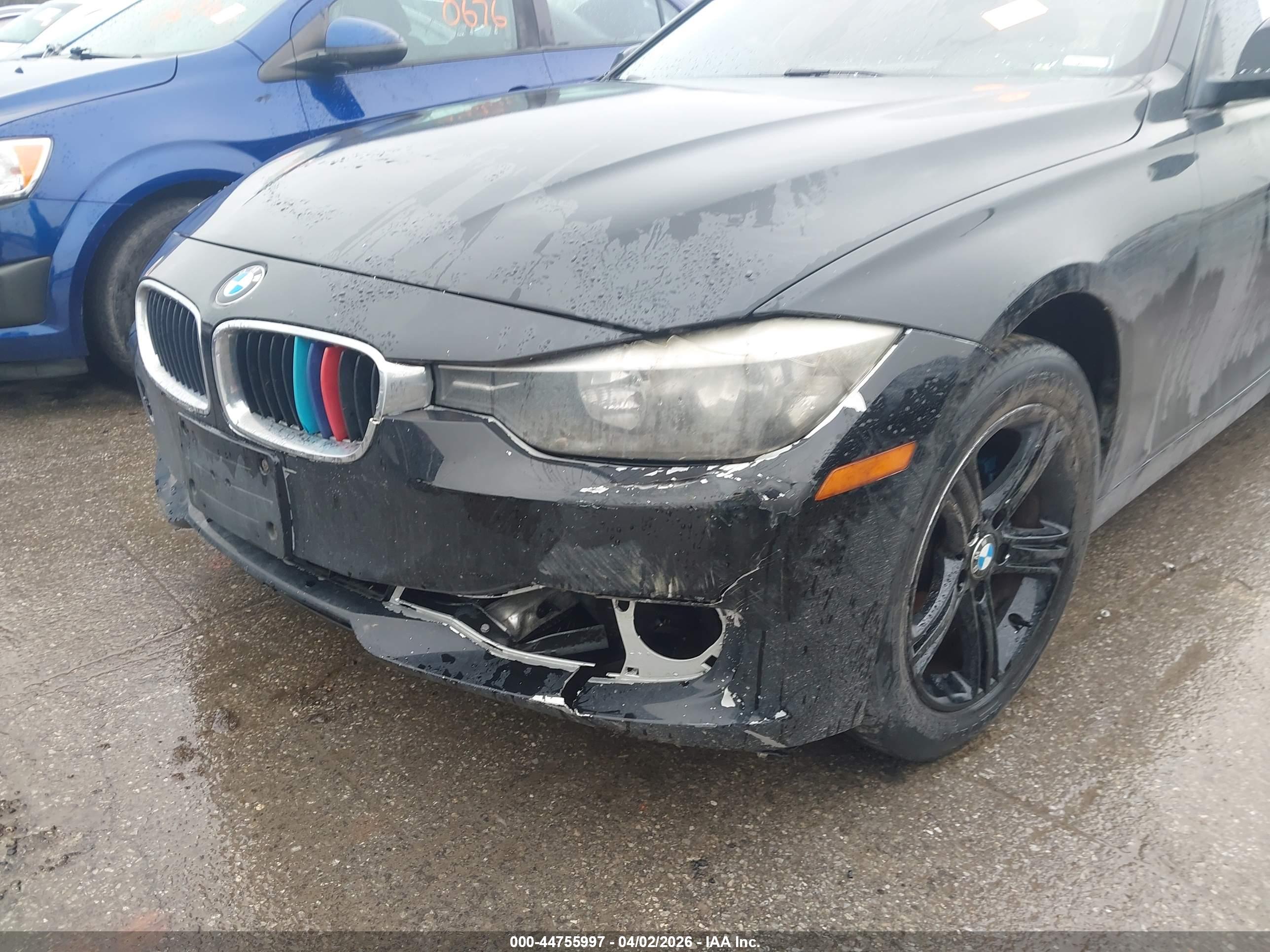 BMW 328I image 6