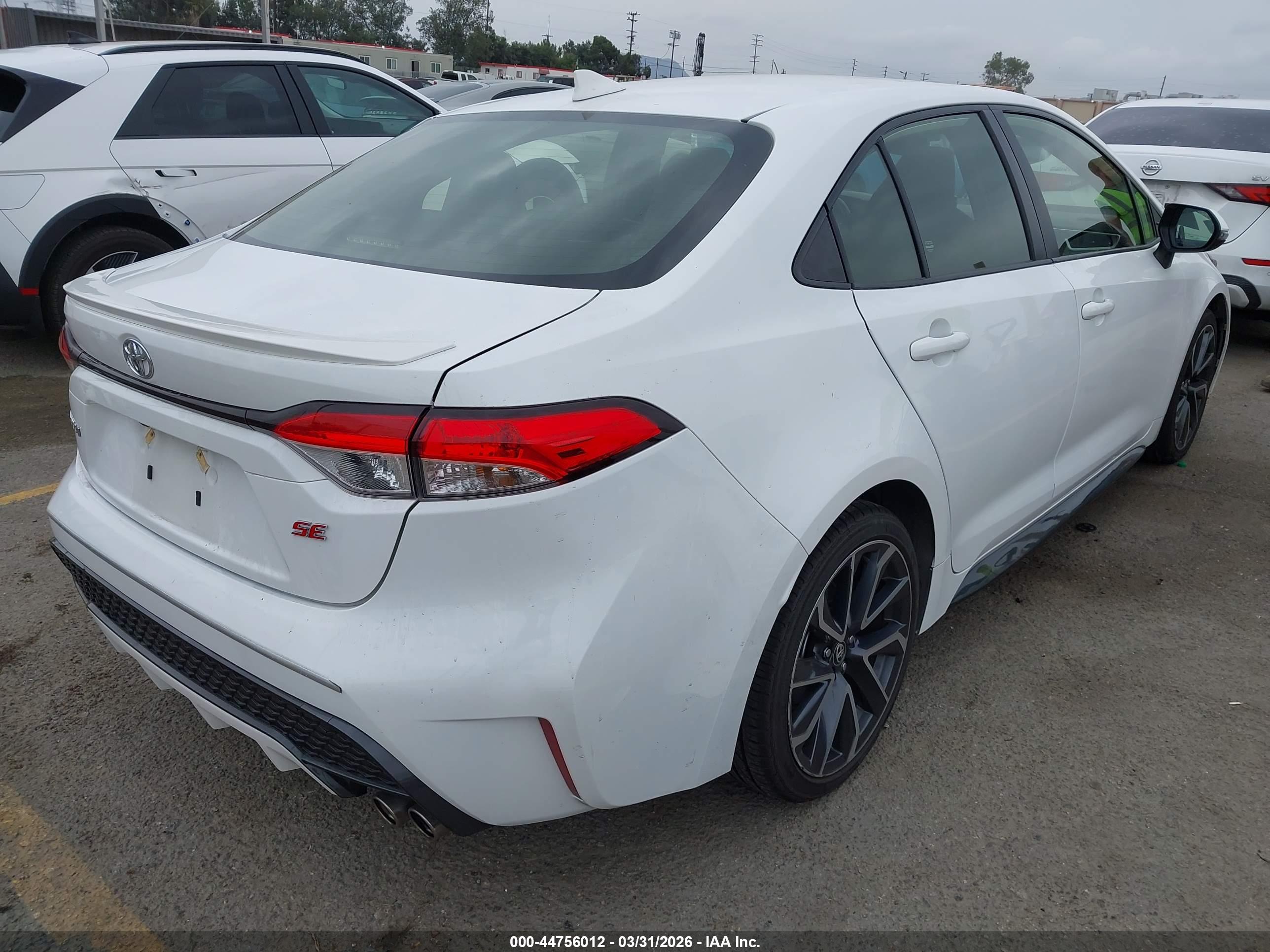 TOYOTA COROLLA image 4