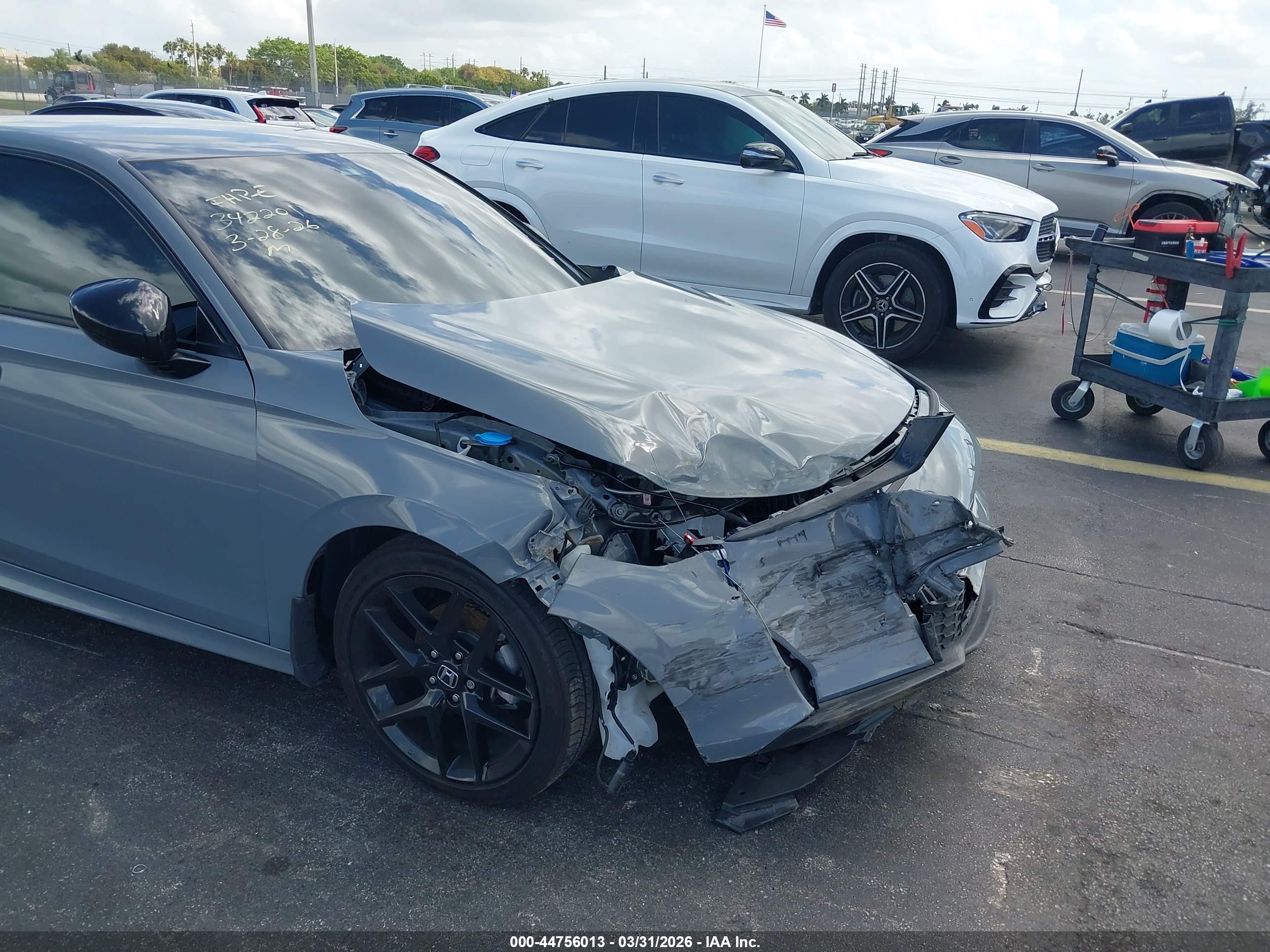 HONDA CIVIC image 6