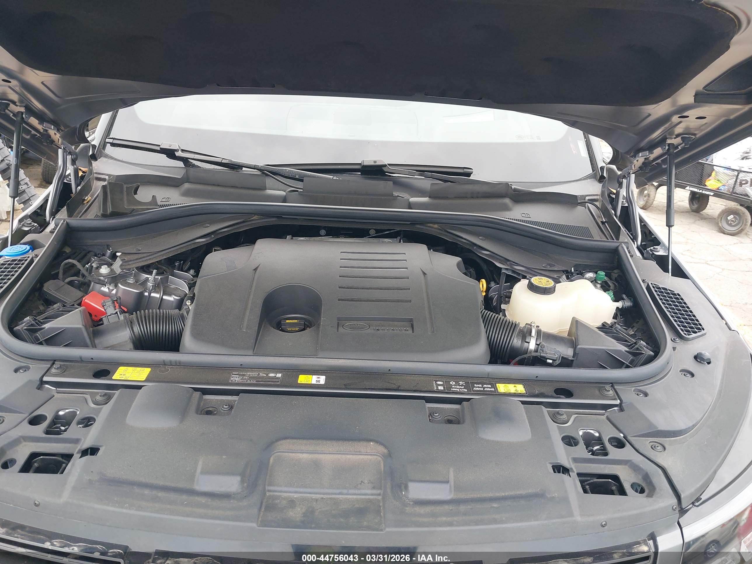 LAND ROVER image 10