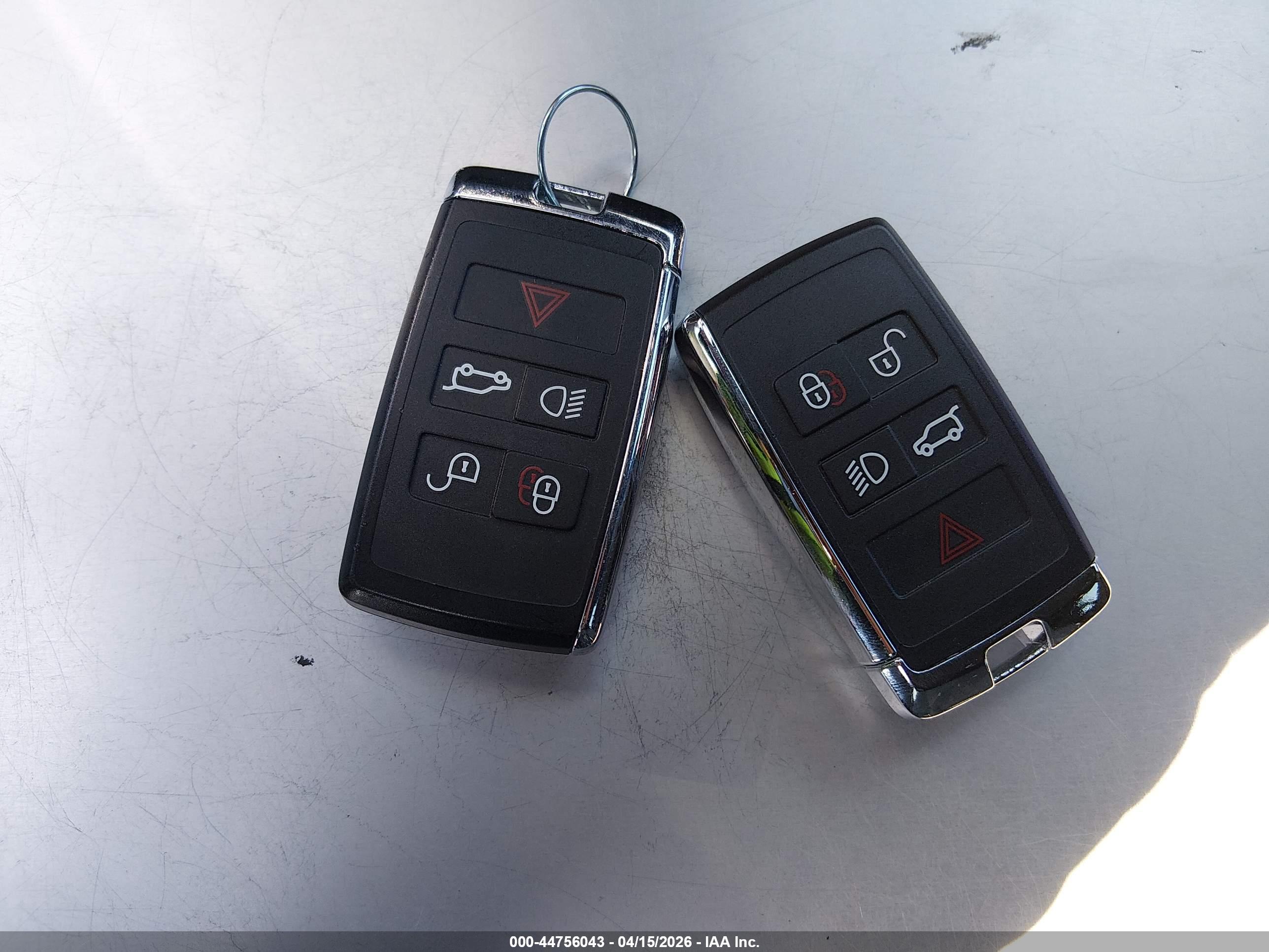 LAND ROVER image 11