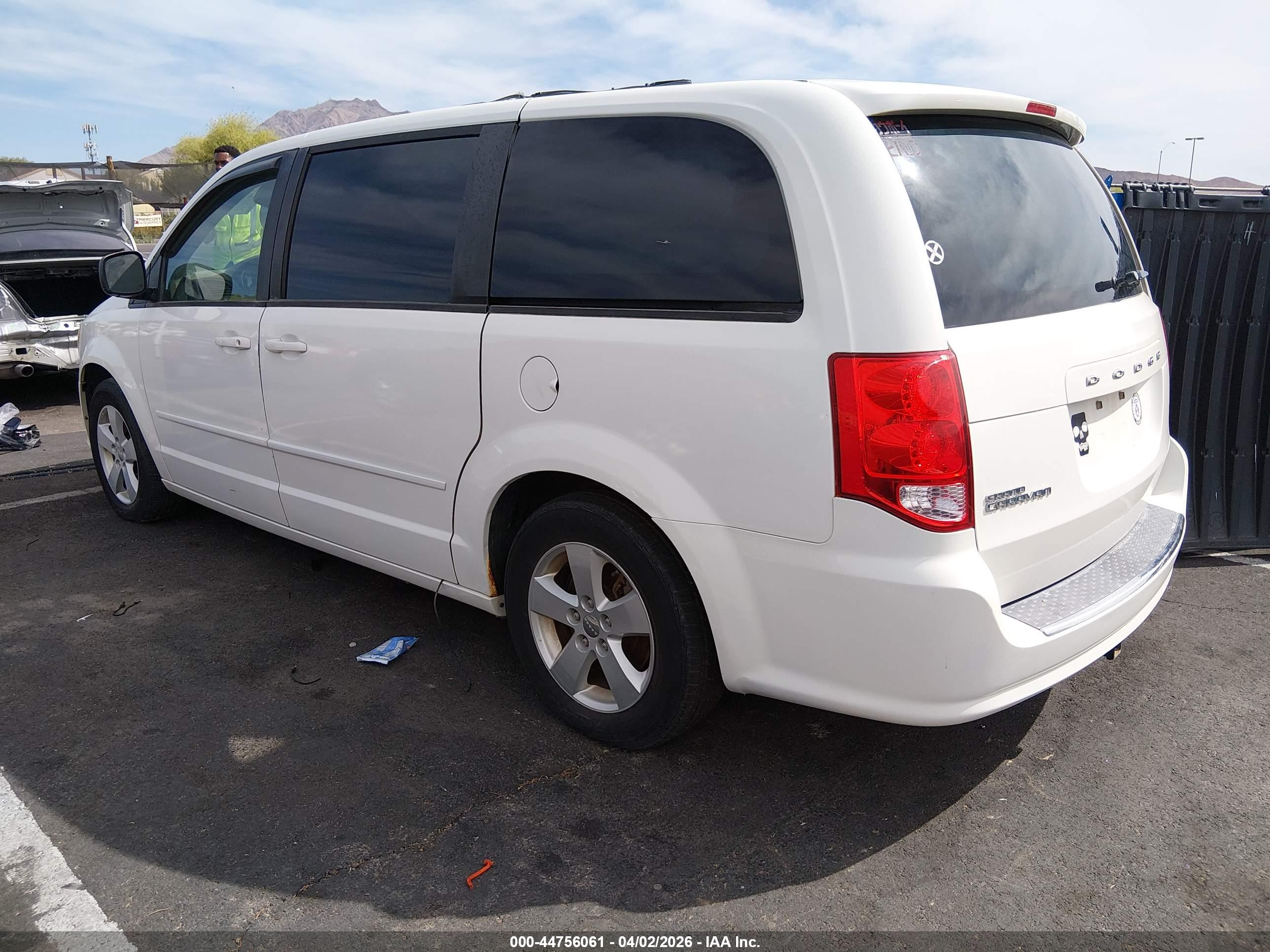 DODGE GRAND image 3
