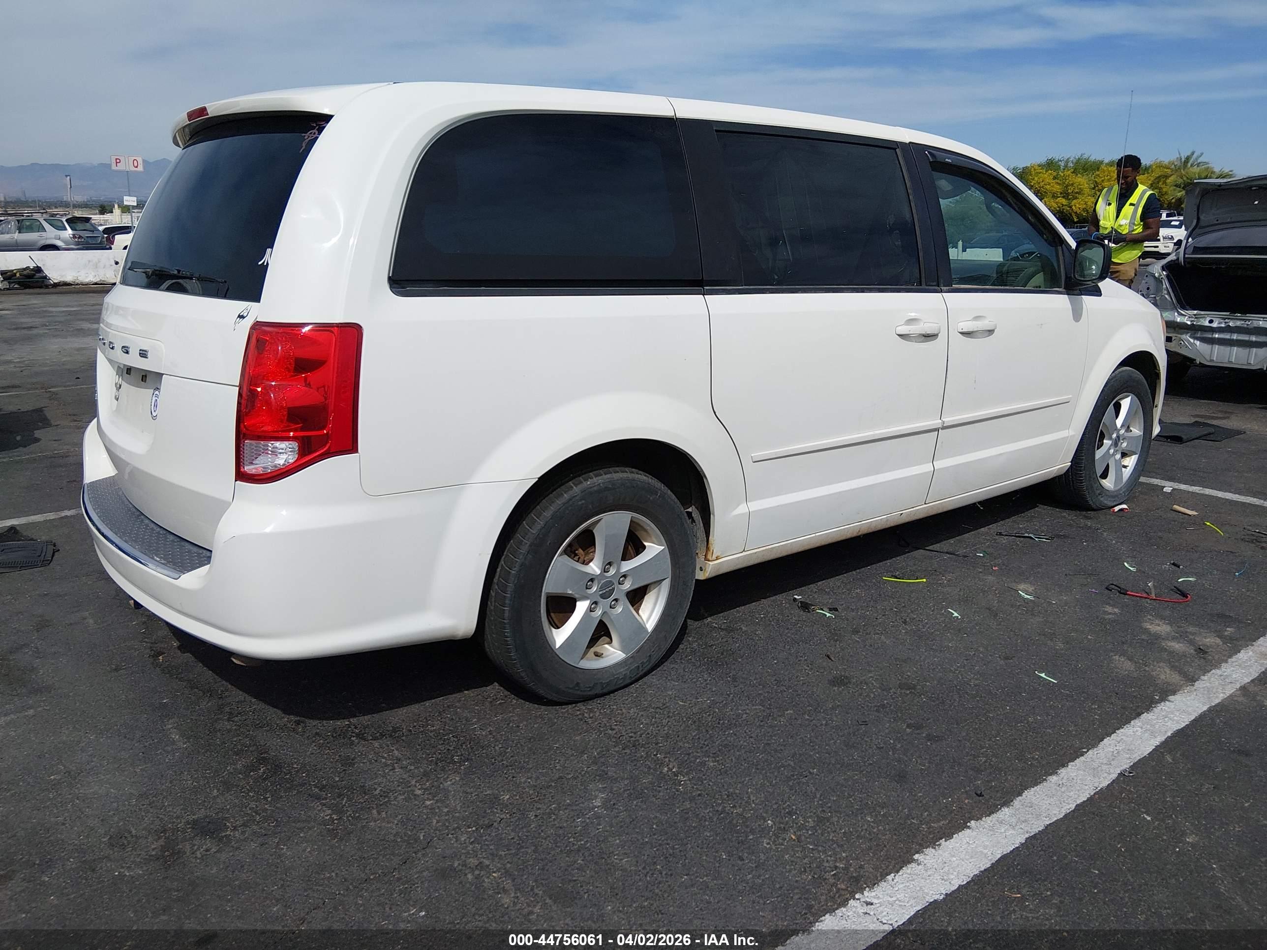 DODGE GRAND image 4