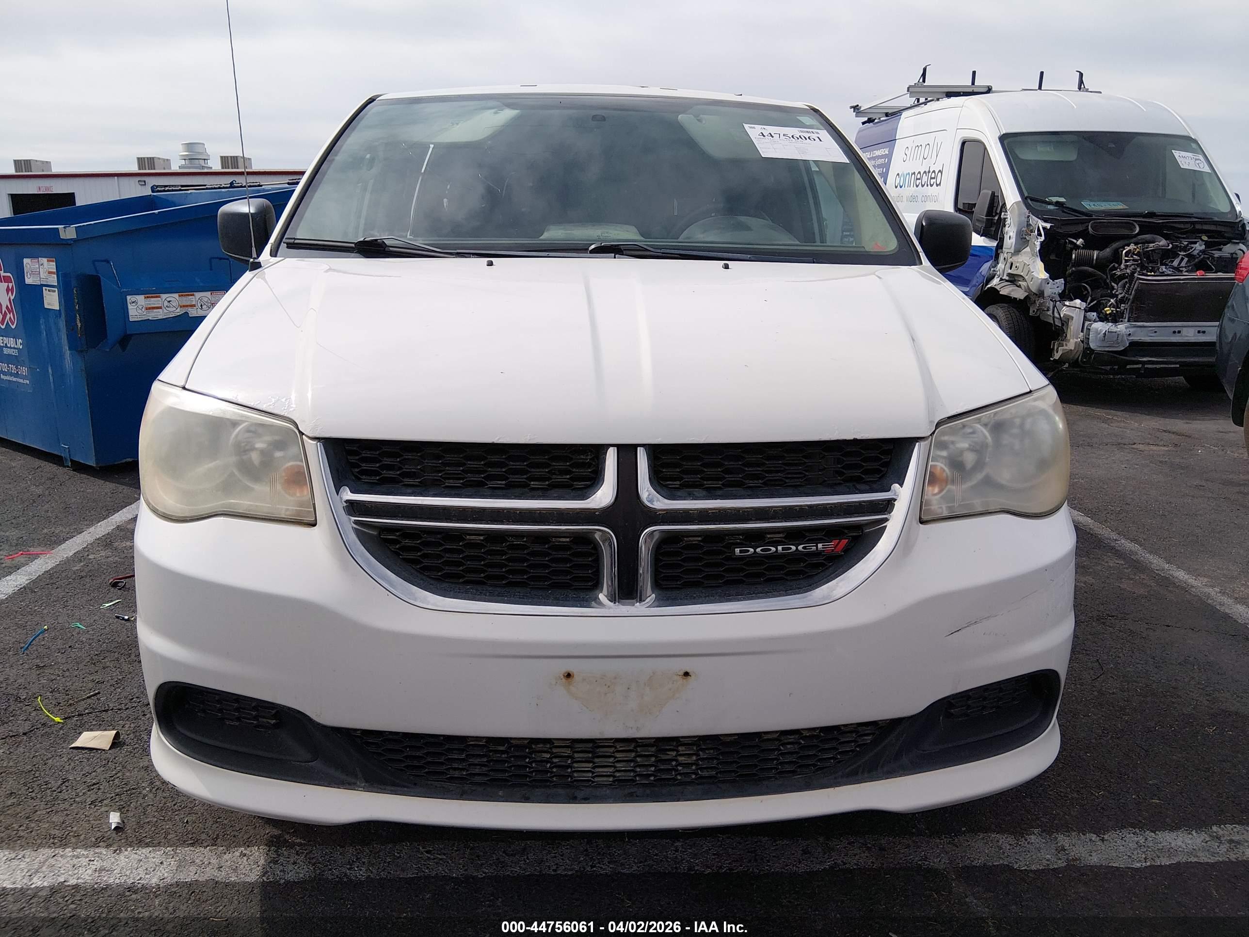 DODGE GRAND image 6