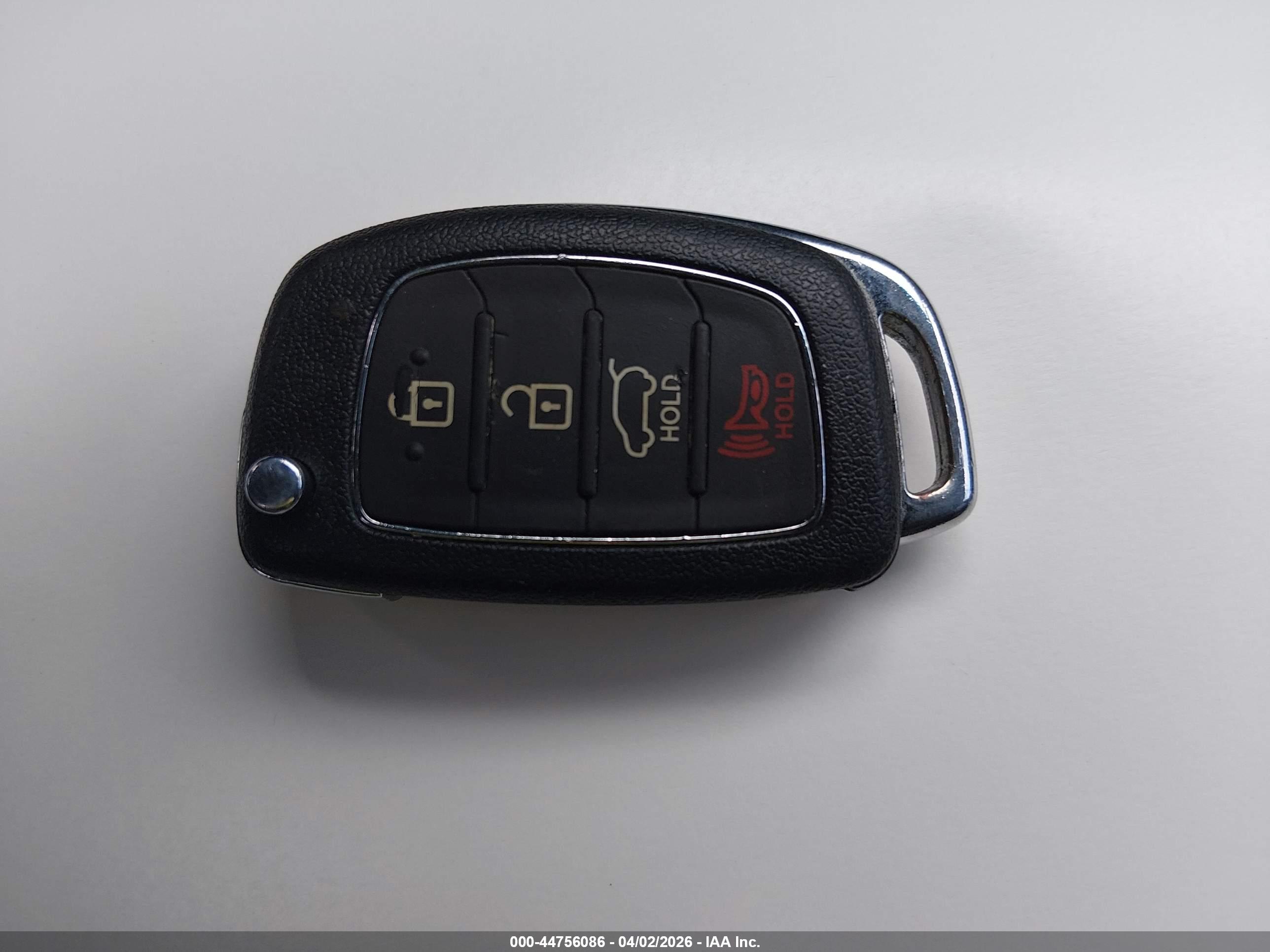 HYUNDAI SANTA image 11
