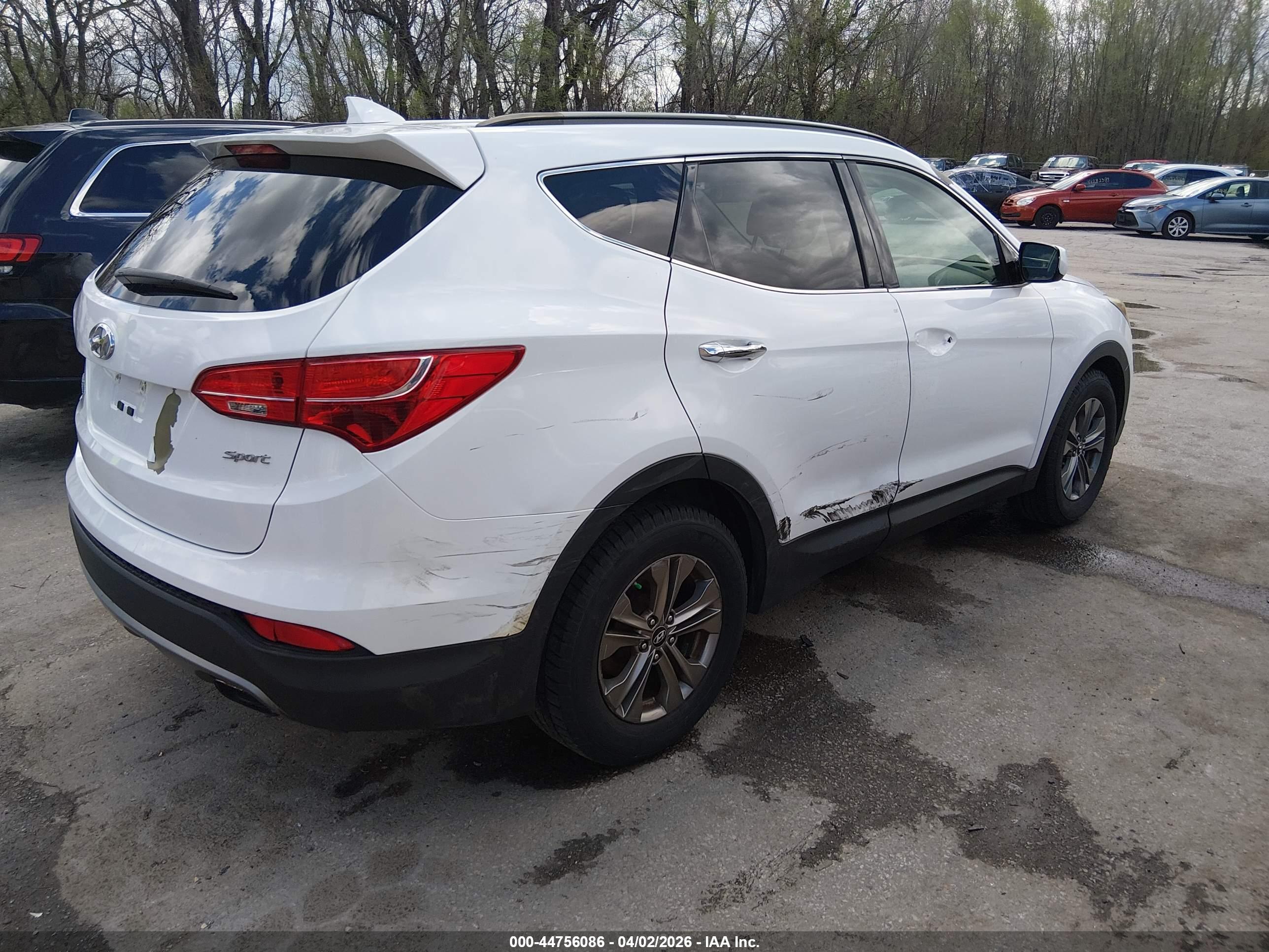 HYUNDAI SANTA image 4